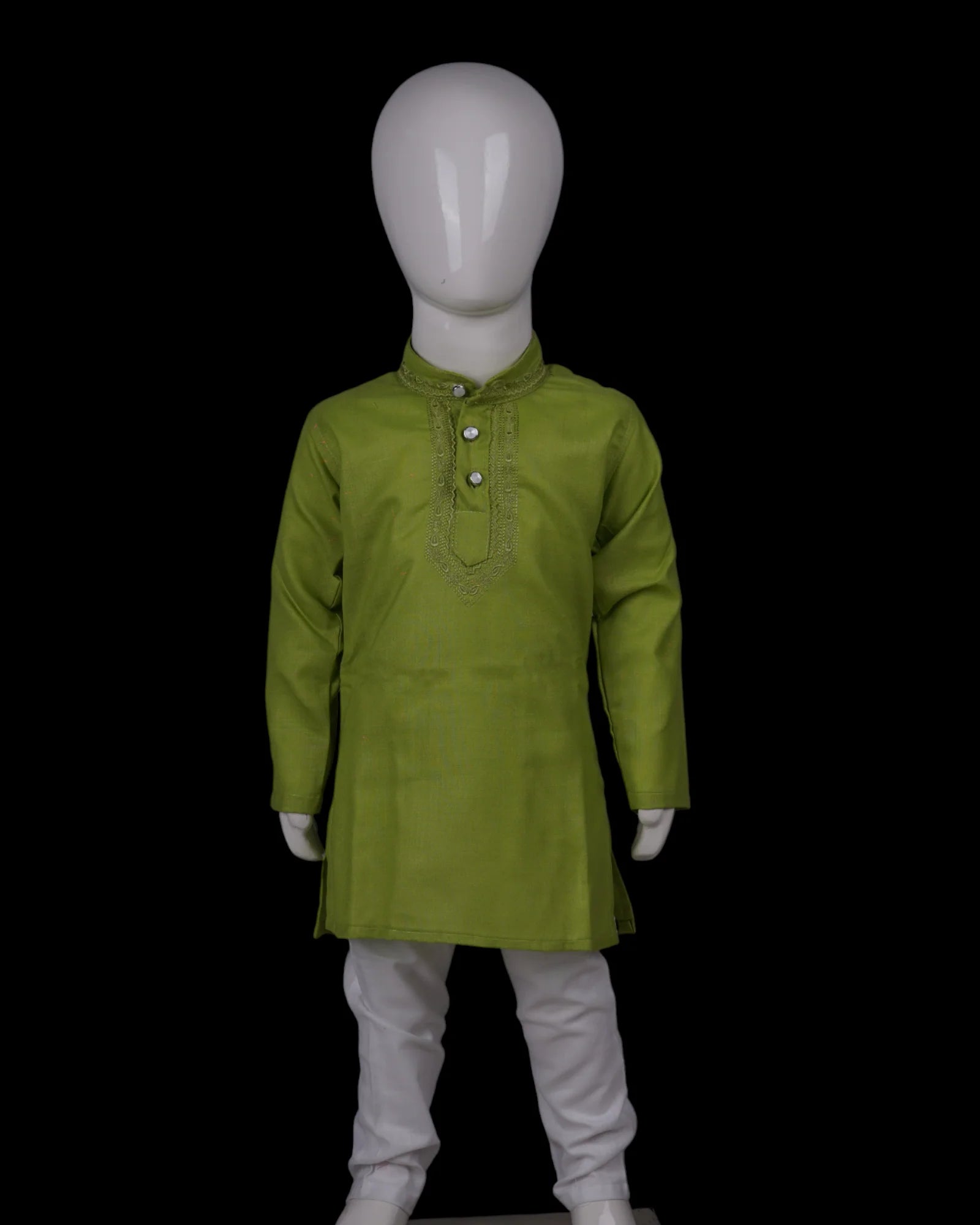 Boys Embroidered Kurta Pajama Set