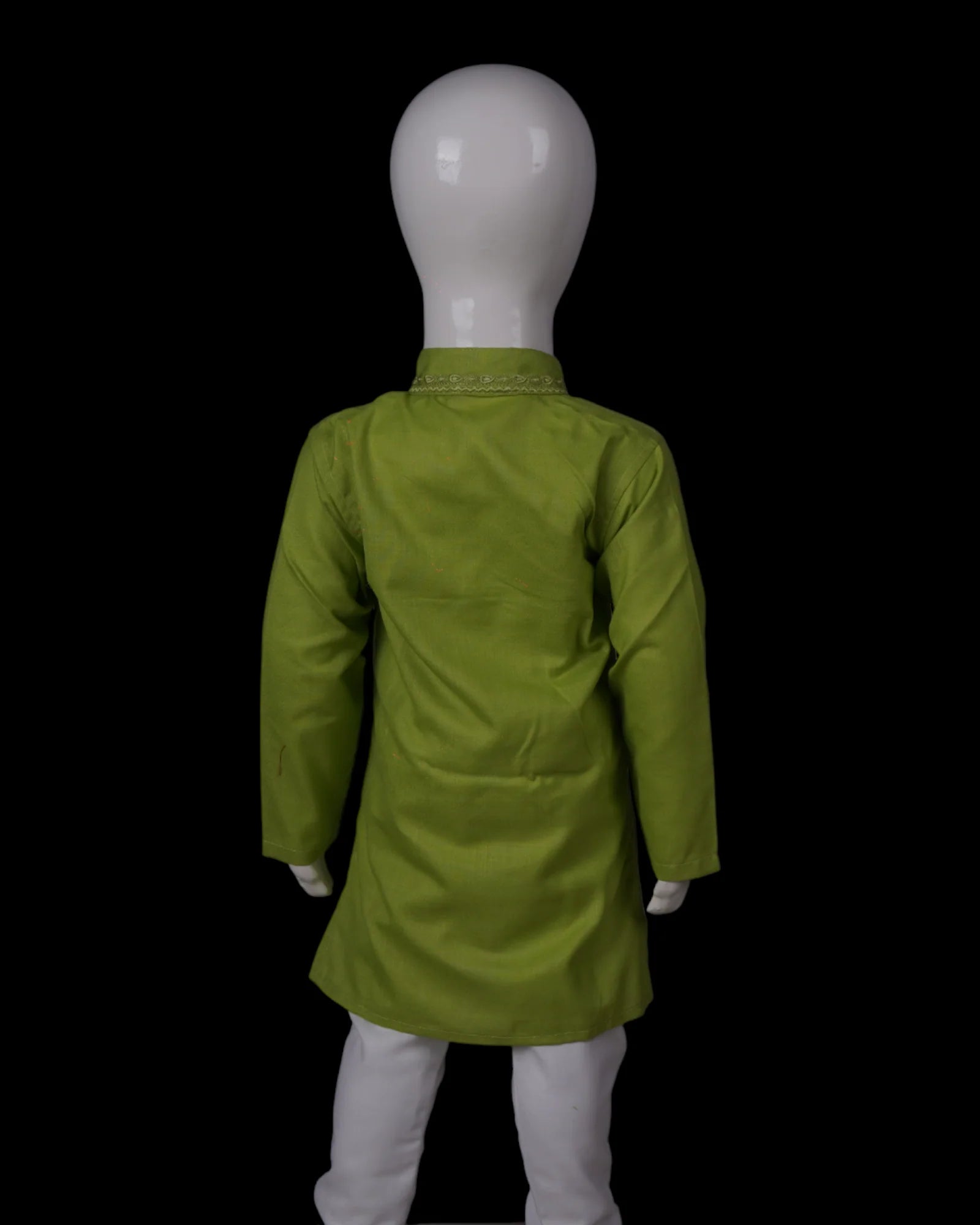 Boys Embroidered Kurta Pajama Set