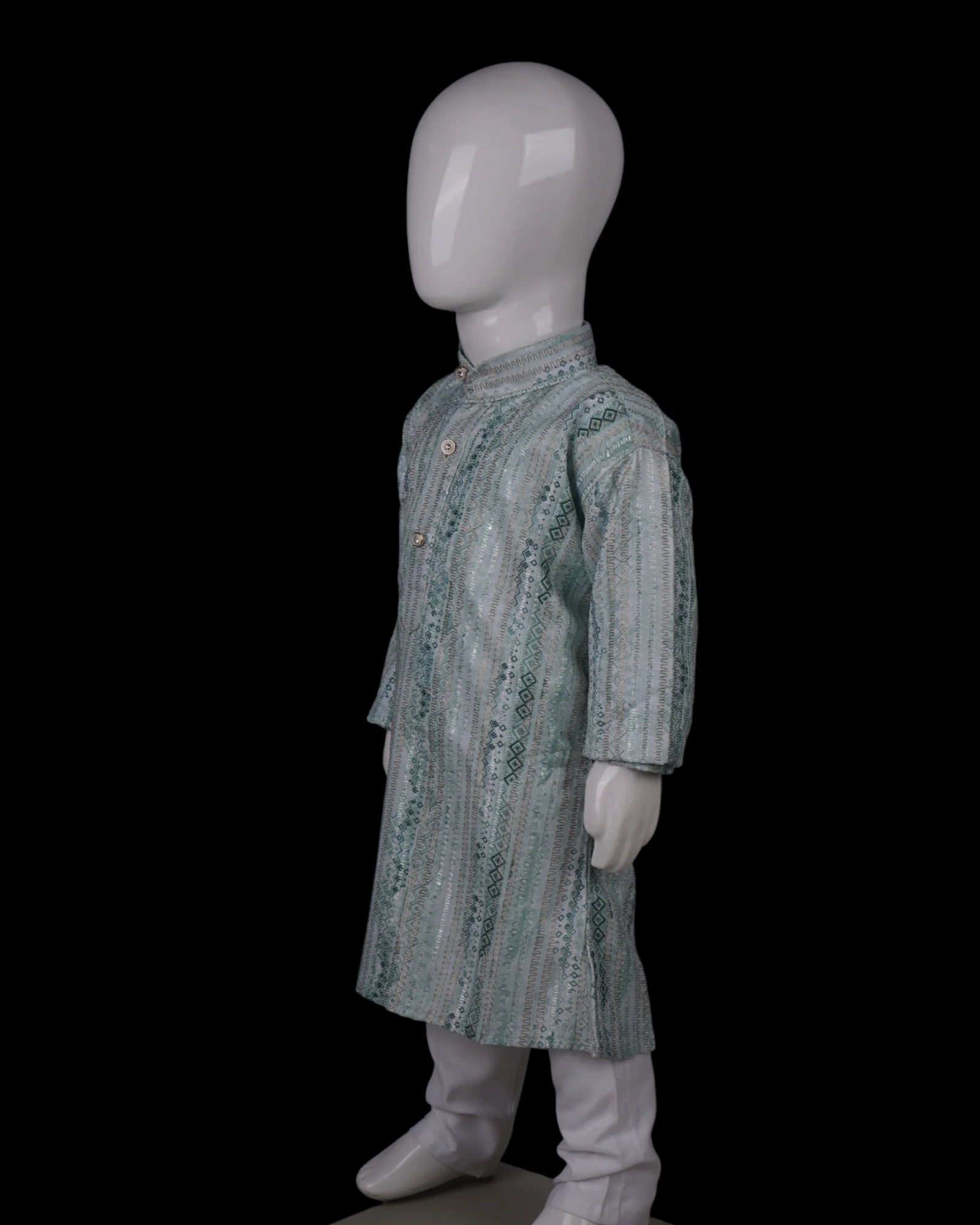Boys Intricate Embroidered Kurta Pajama