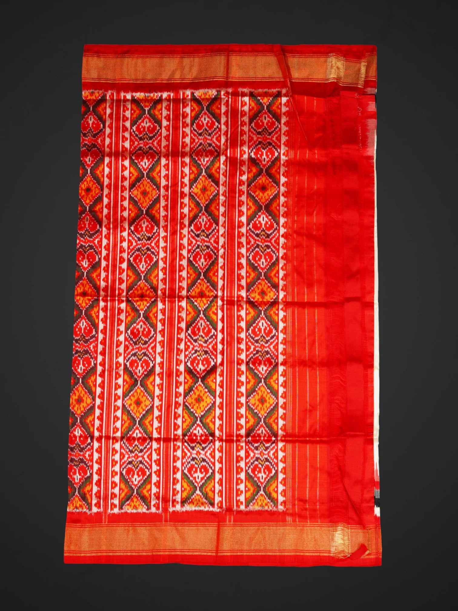Ikkat Pochampally Silk Woven Saree