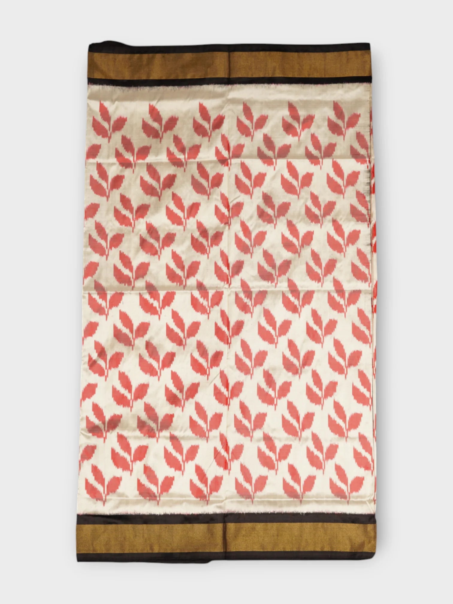 Cream Pochampally Silk Leaf Print Saree