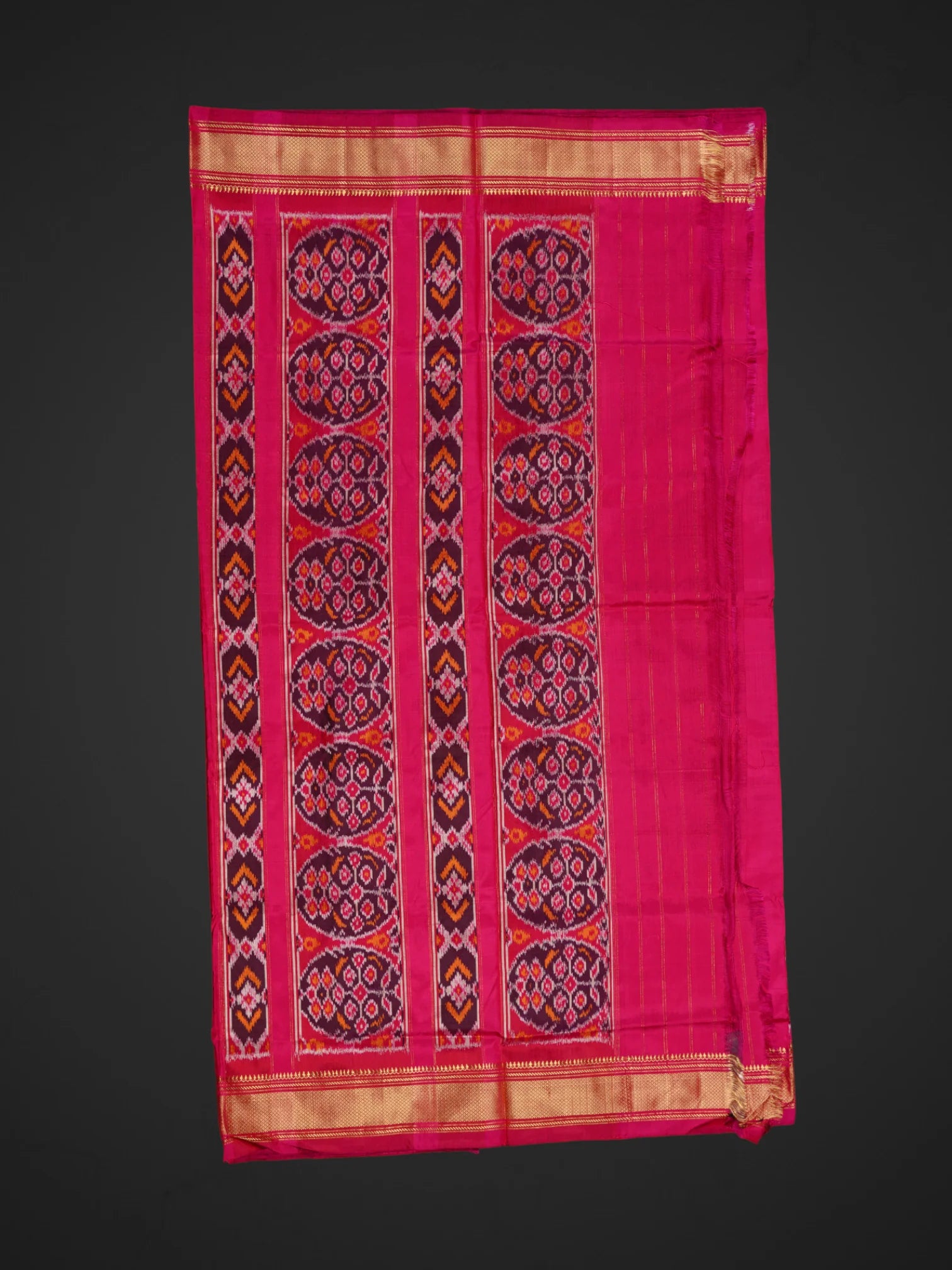 Floral Printed Pochampally Silk Saree