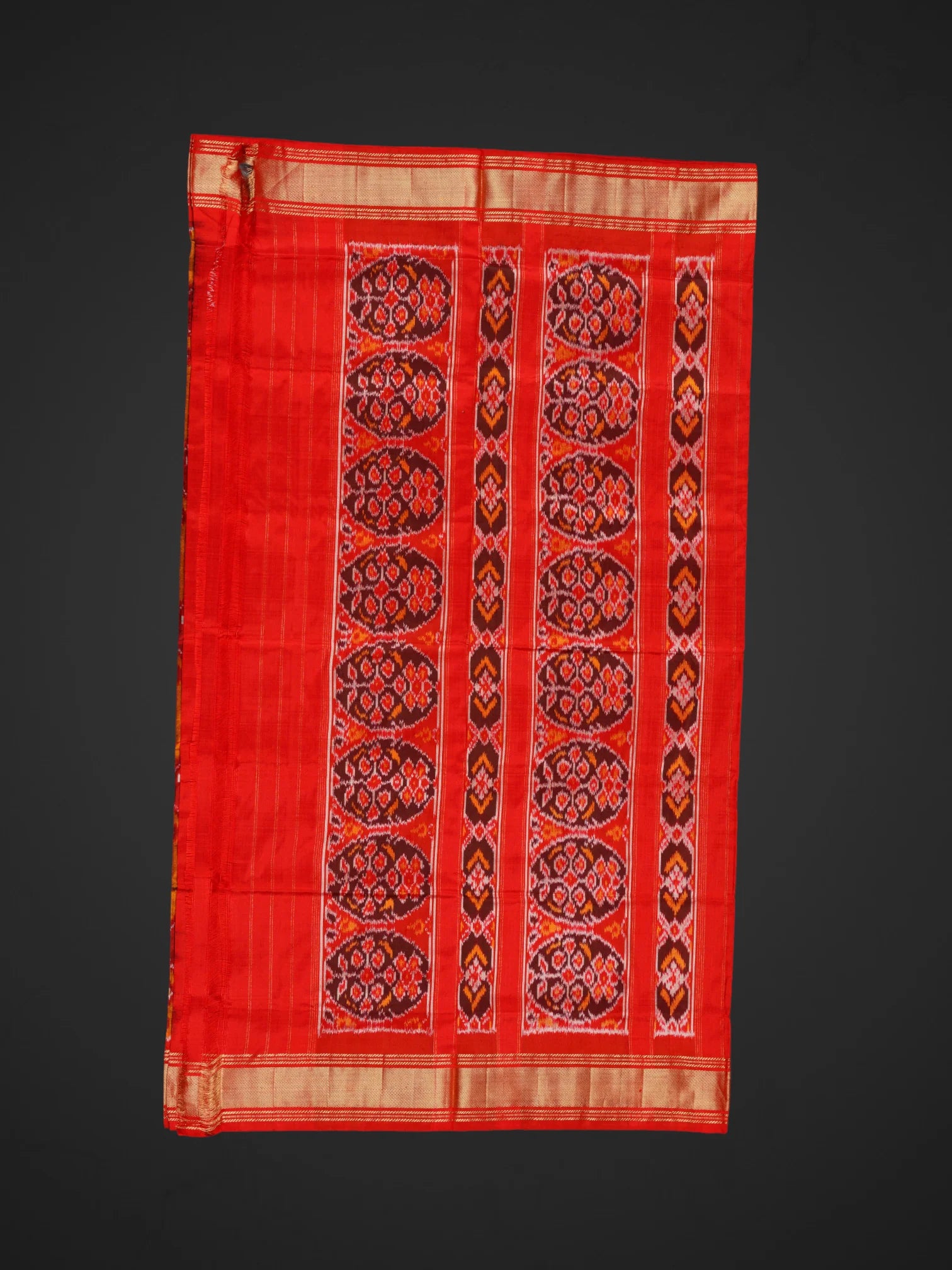 Maroon Floral Pochampally Silk Woven Saree