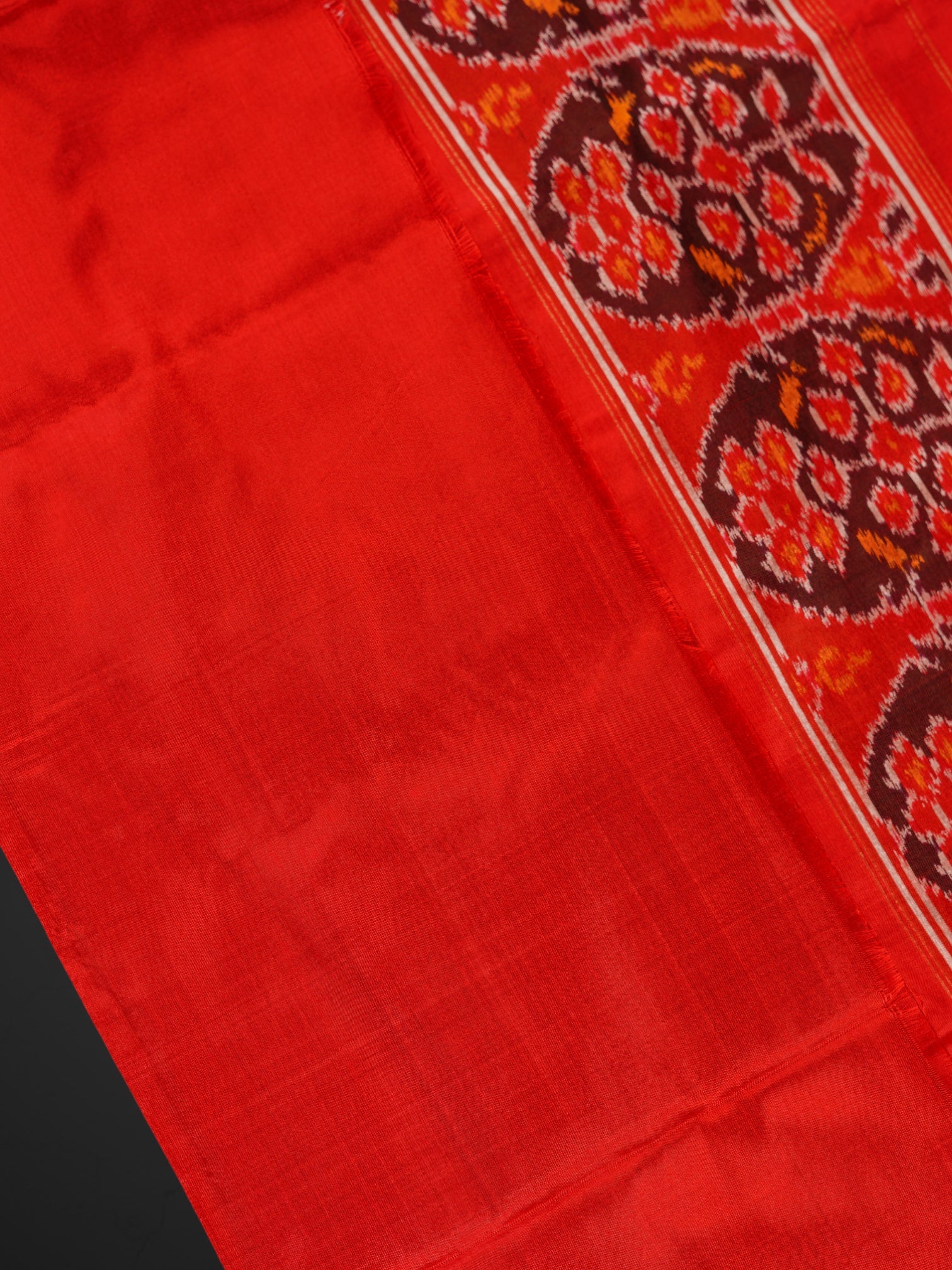 Maroon Floral Pochampally Silk Woven Saree