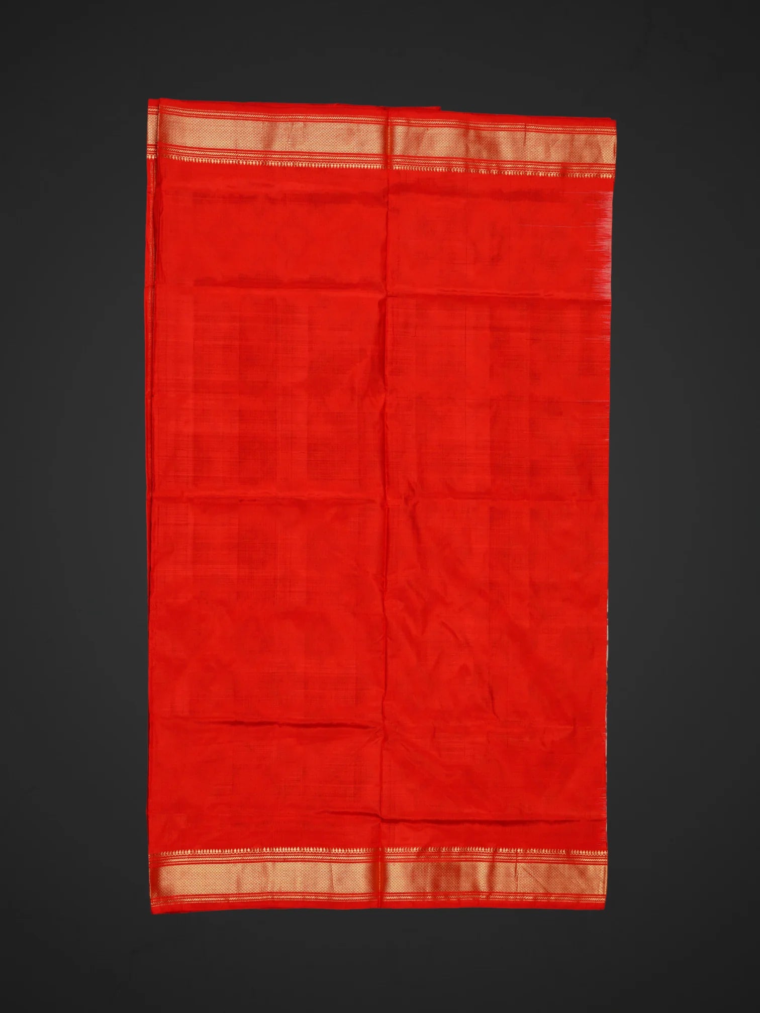 Cream Pochampally Silk Handwoven Saree