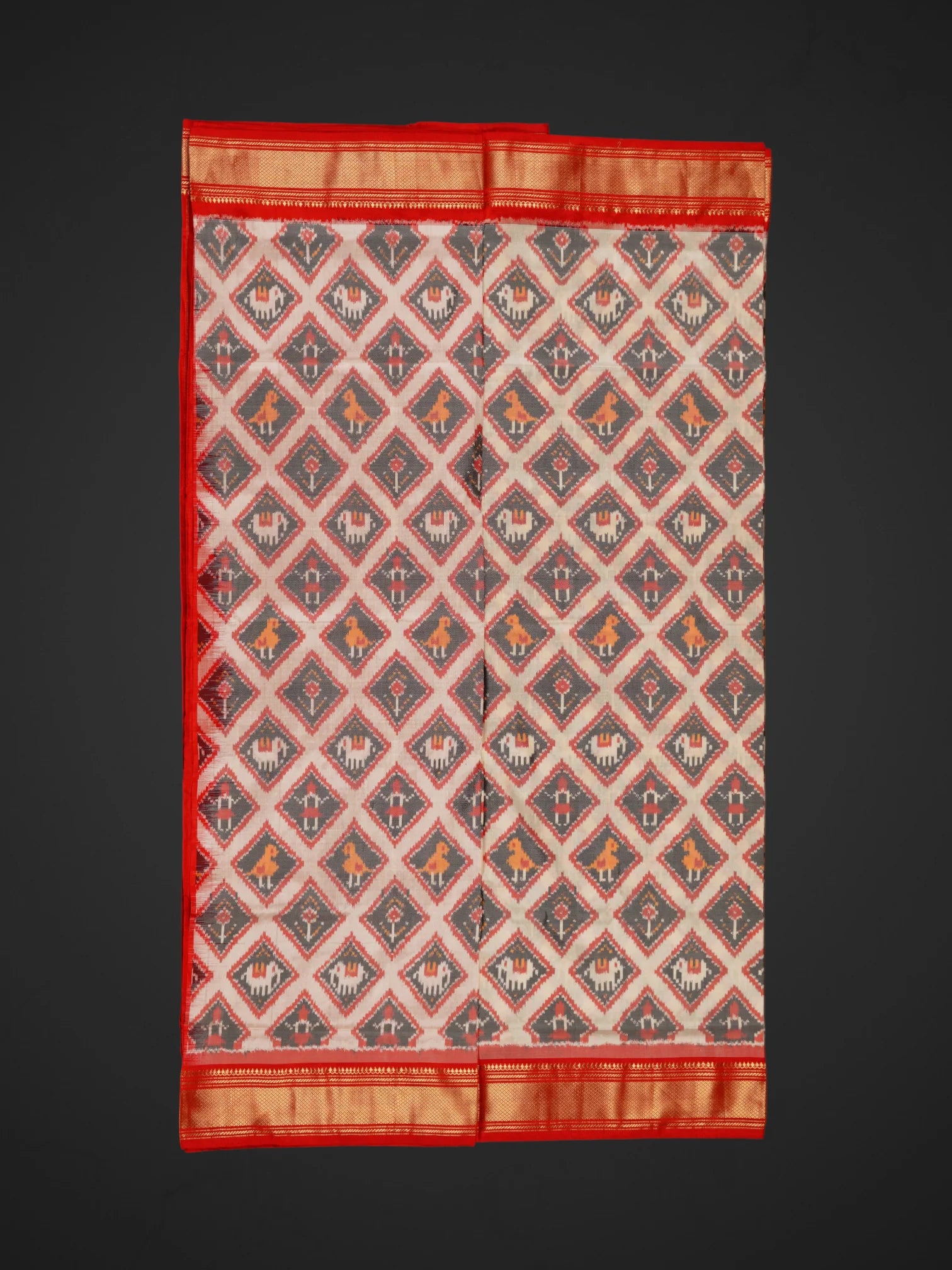Cream Pochampally Silk Handwoven Saree