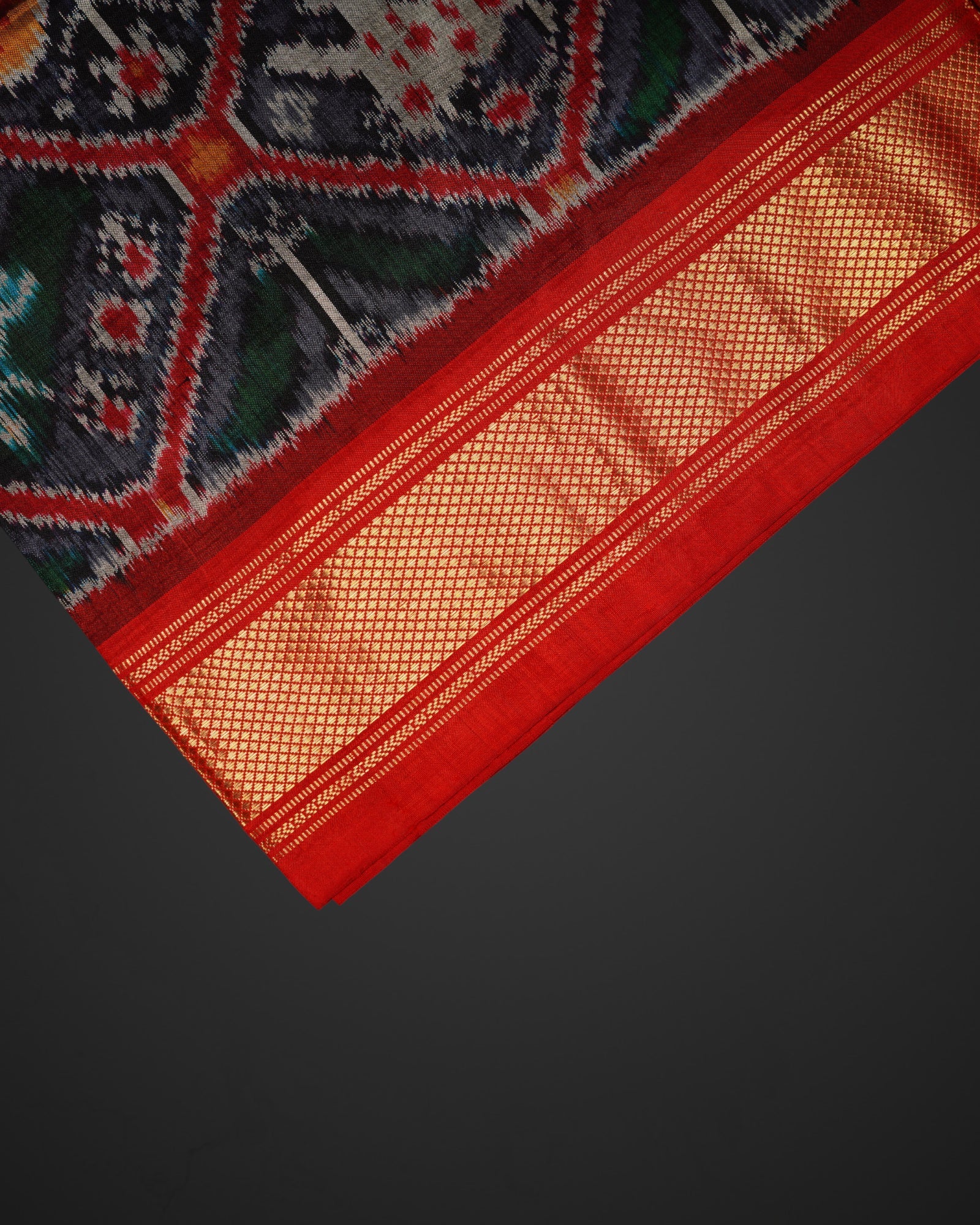 Dark Grey Pochampally Silk Saree