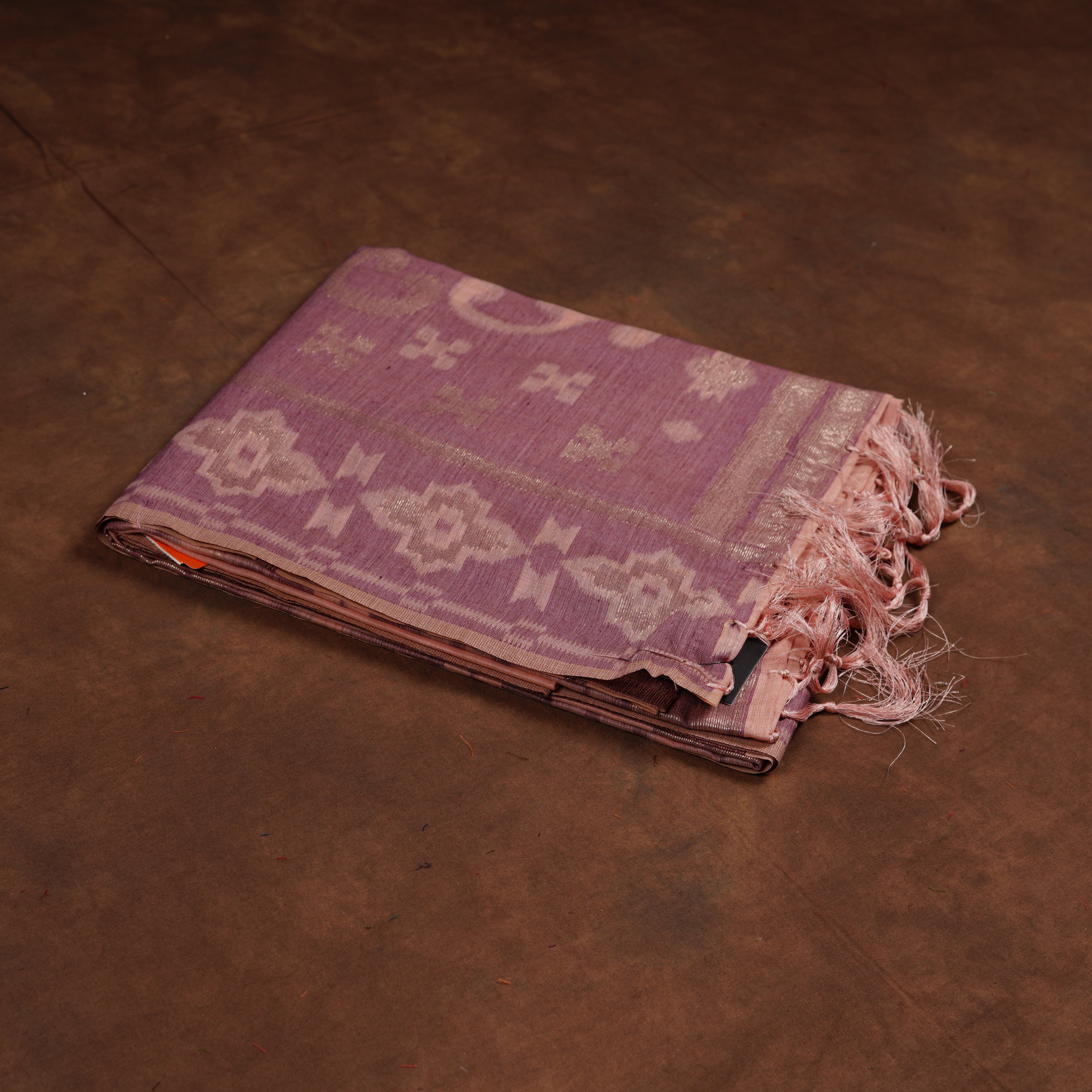 Peach Floral Chanderi Saree With Gold Zari