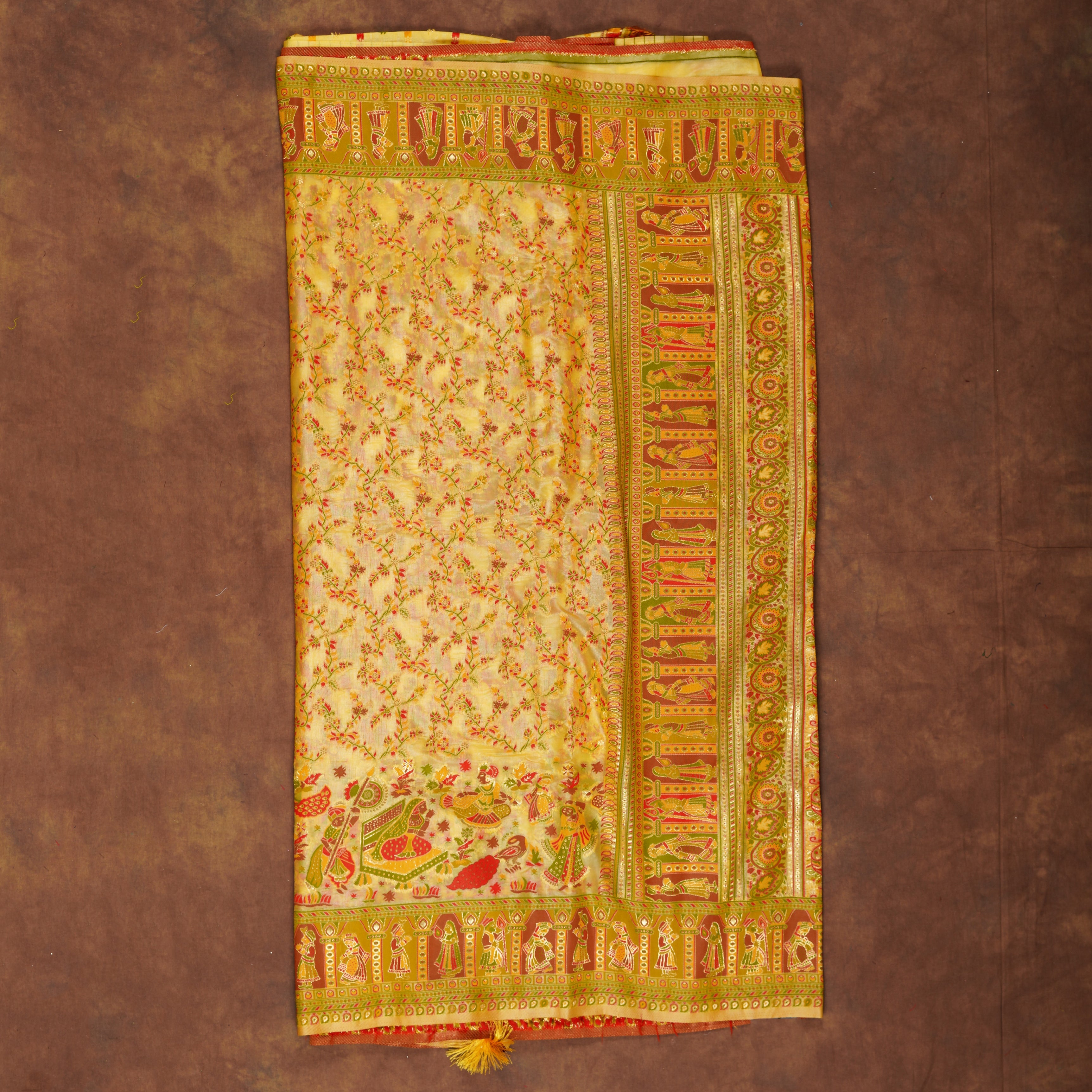 Dola Silk Saree With Pashmina Artistry