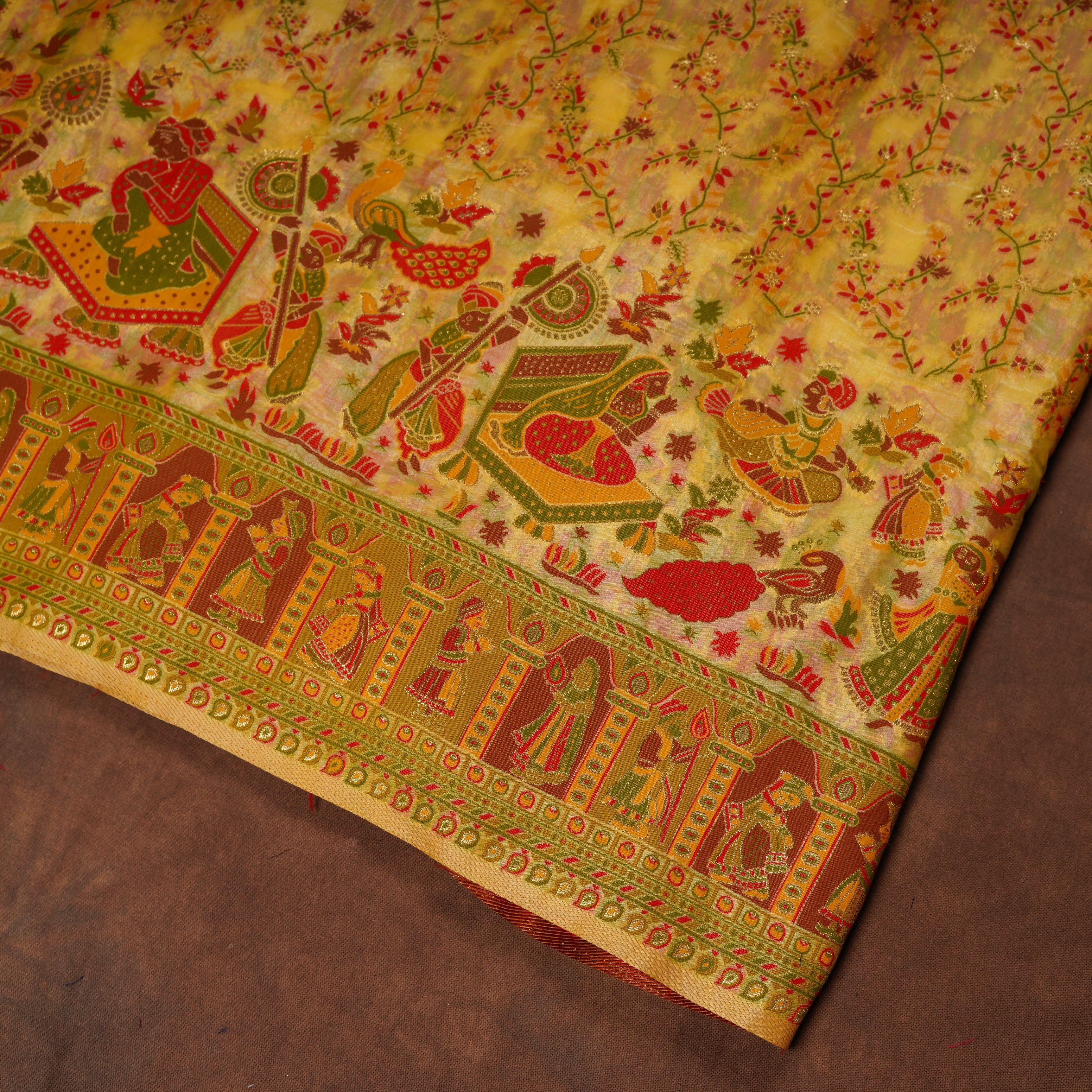 Dola Silk Saree With Pashmina Artistry