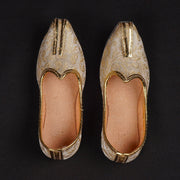 Gold Textured Artisan Pointed Mojari