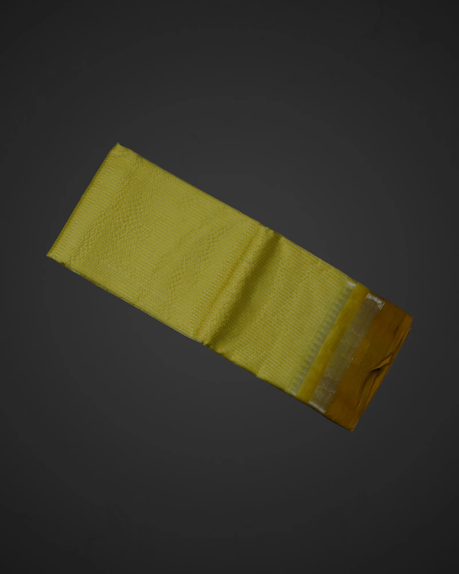 Lemon Yellow Mangalgiri Silk Saree With Silver Zari