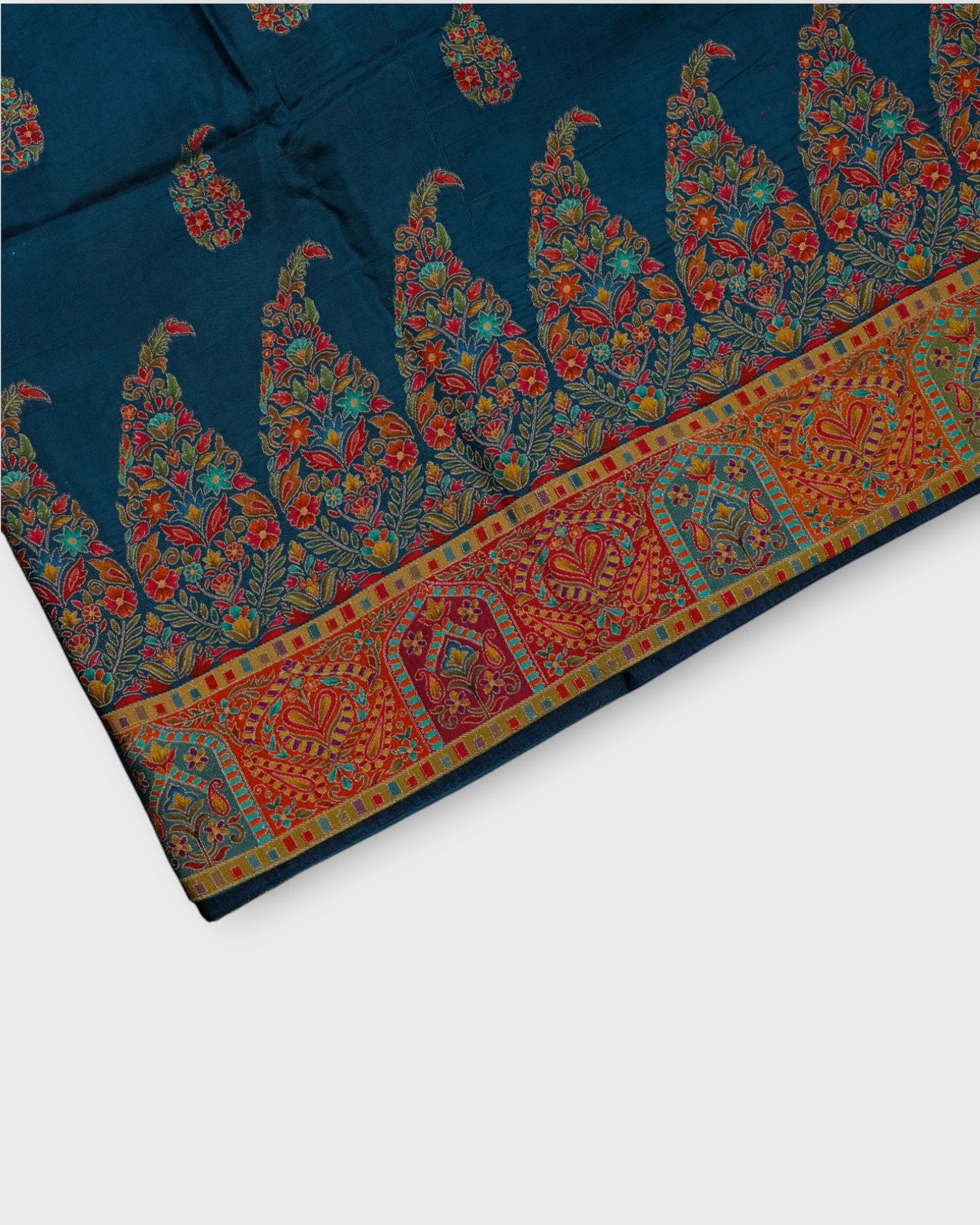 Enchanting Peacock Blue Kairi Dola Silk Saree