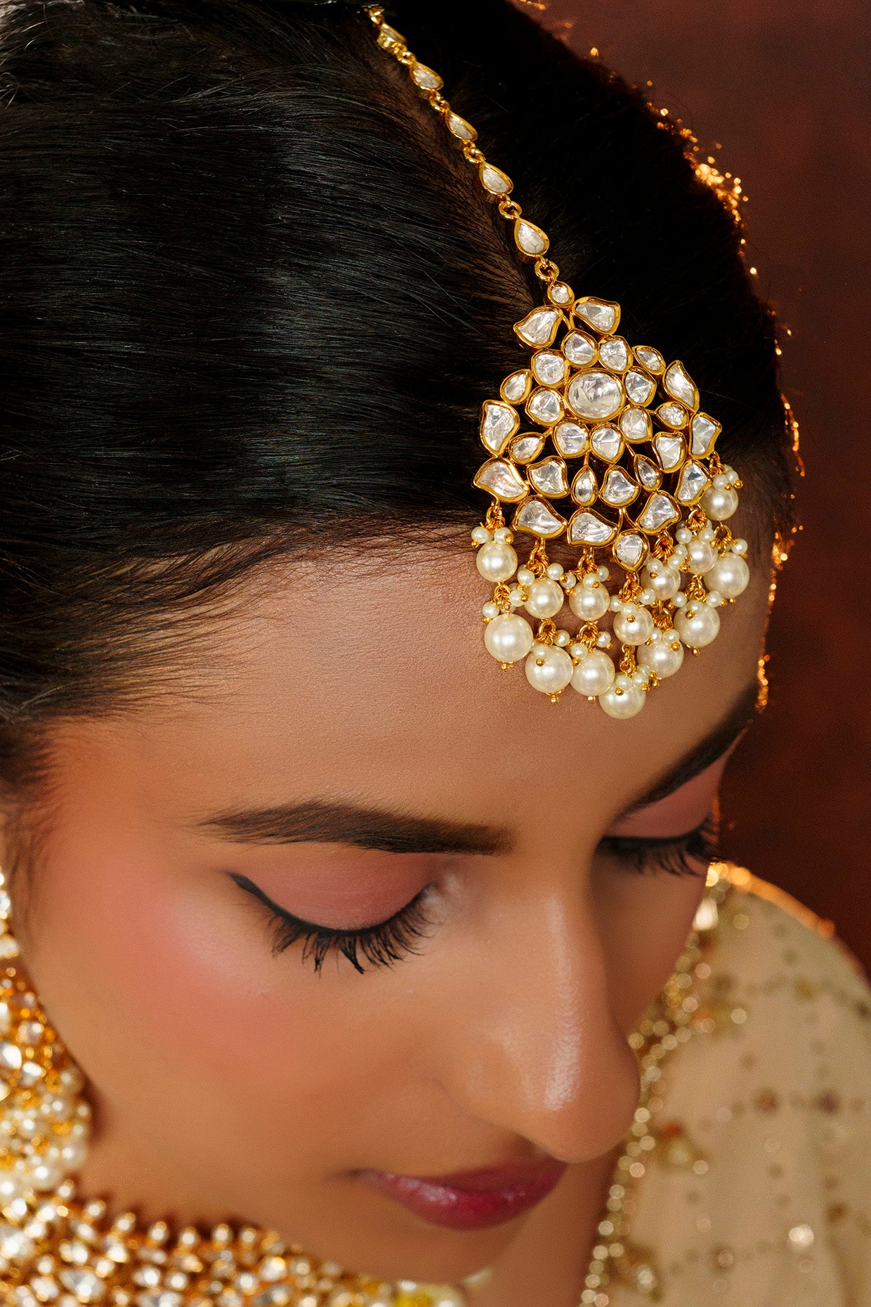 Royal Gold Choker with White Kundan and Pearls