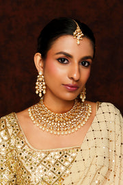 Royal Kundan & Pearl Necklace Set with Maang Tikka