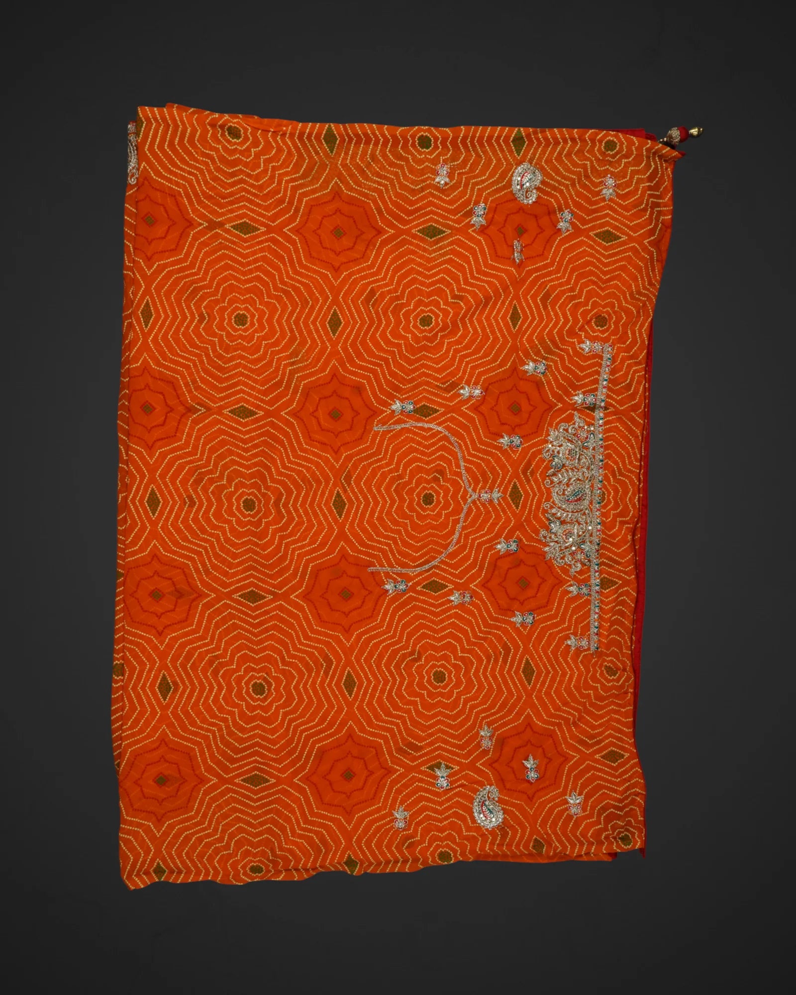 Geometric Bandhani Saree With Gold Accents