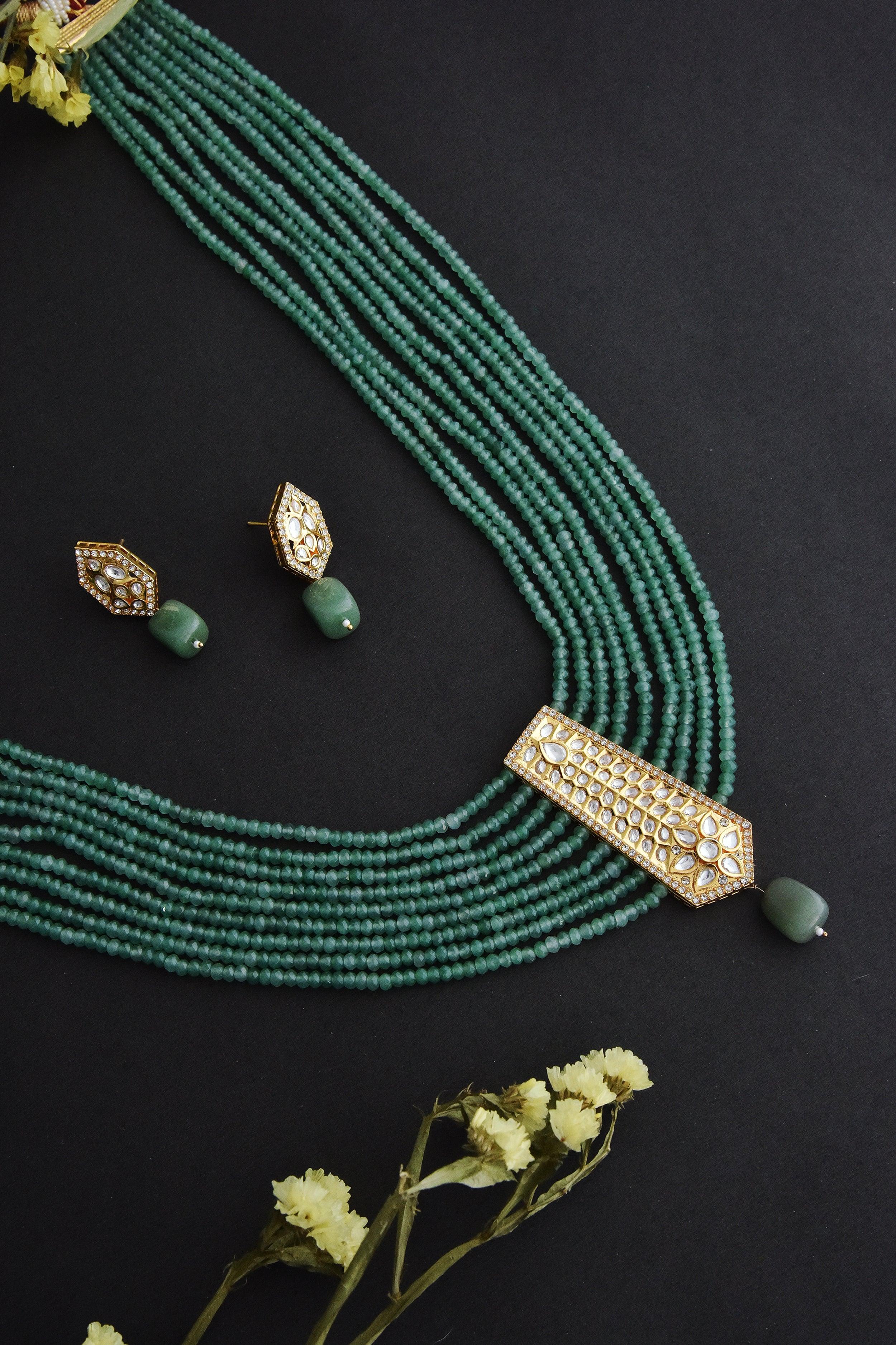 Verdant Verve Layered Necklace Set - Dyulokha