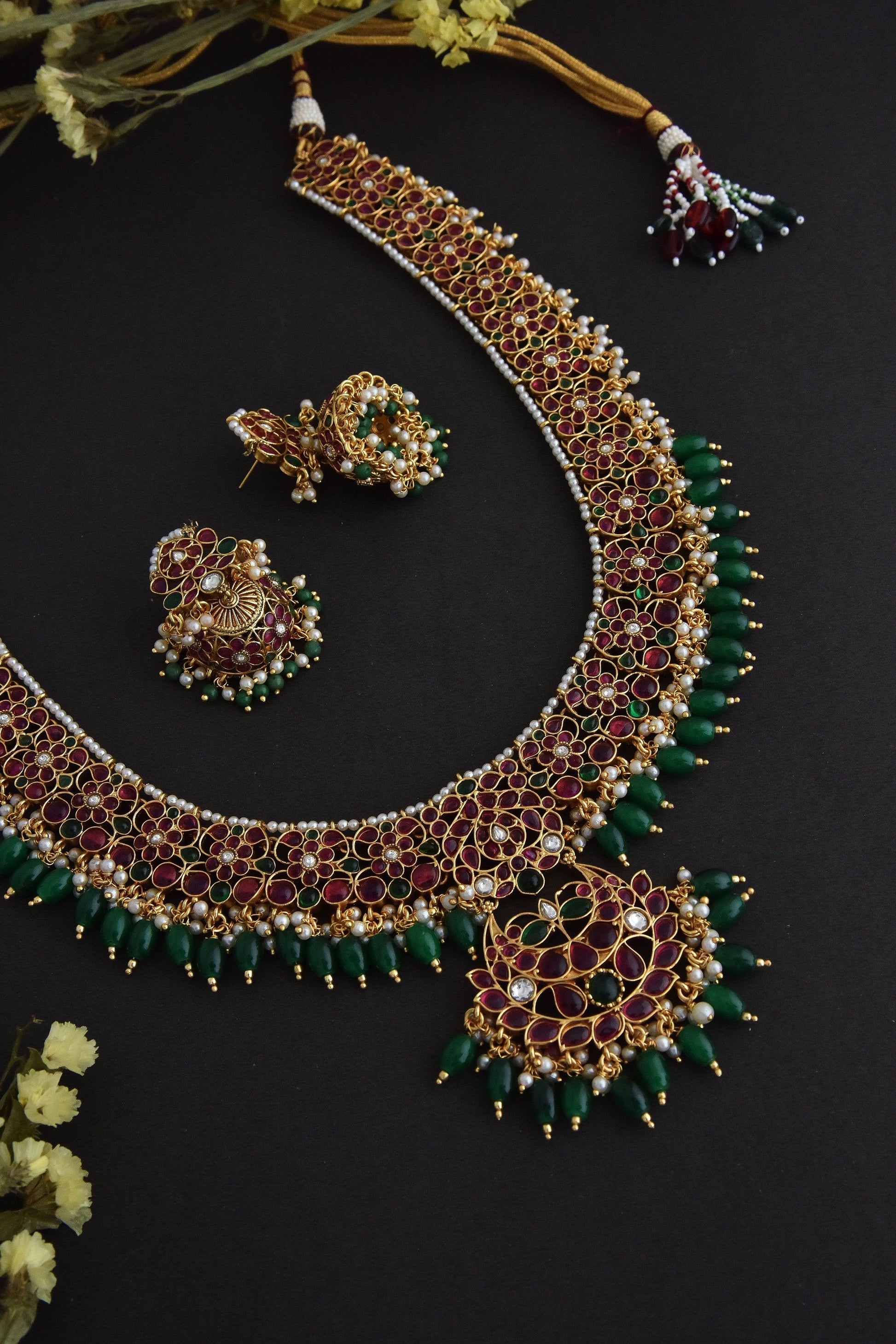Regal Harmony Jadau Kundan Necklace Set - Dyulokha