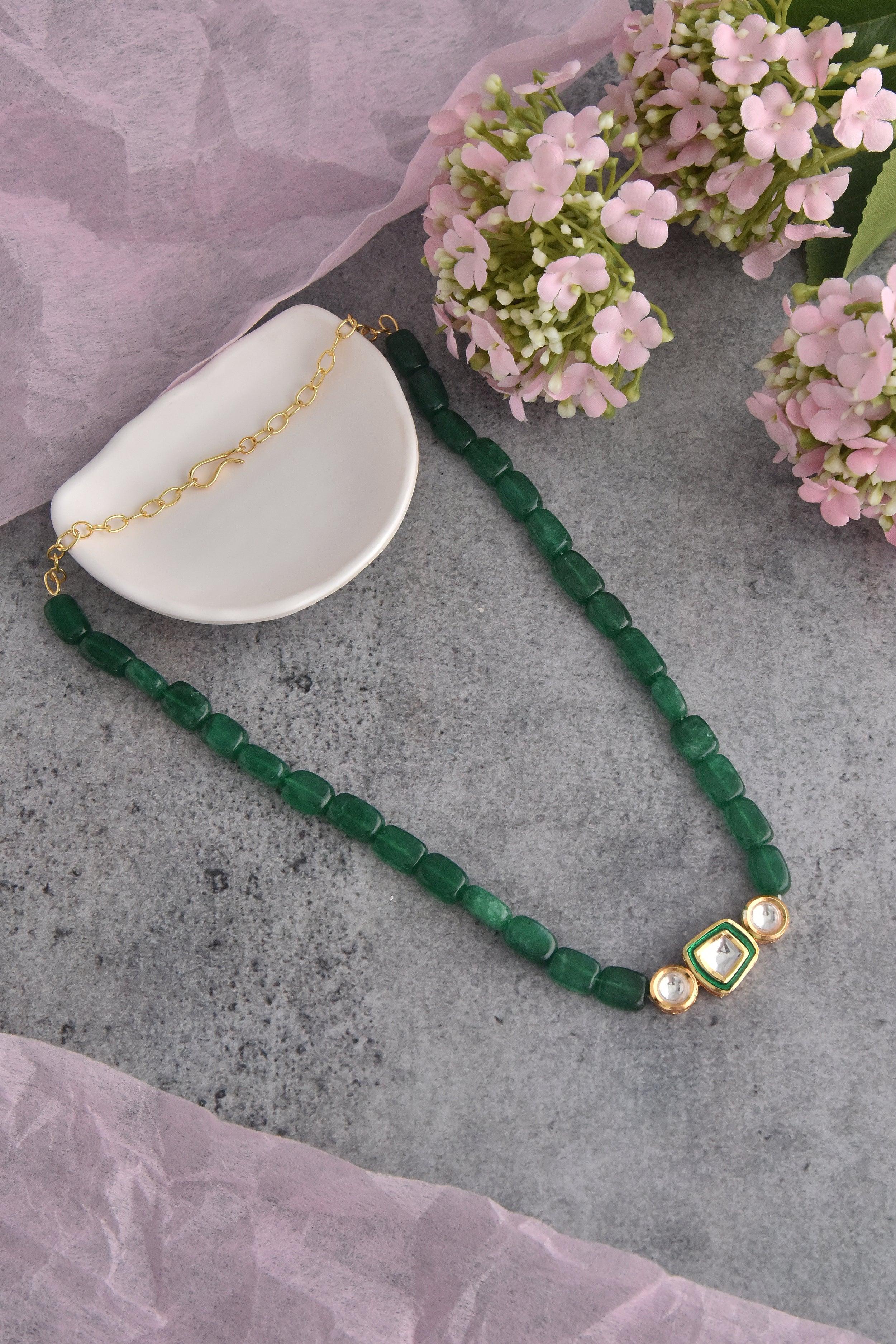 Enchanted Emerald Kundan Necklace - Dyulokha