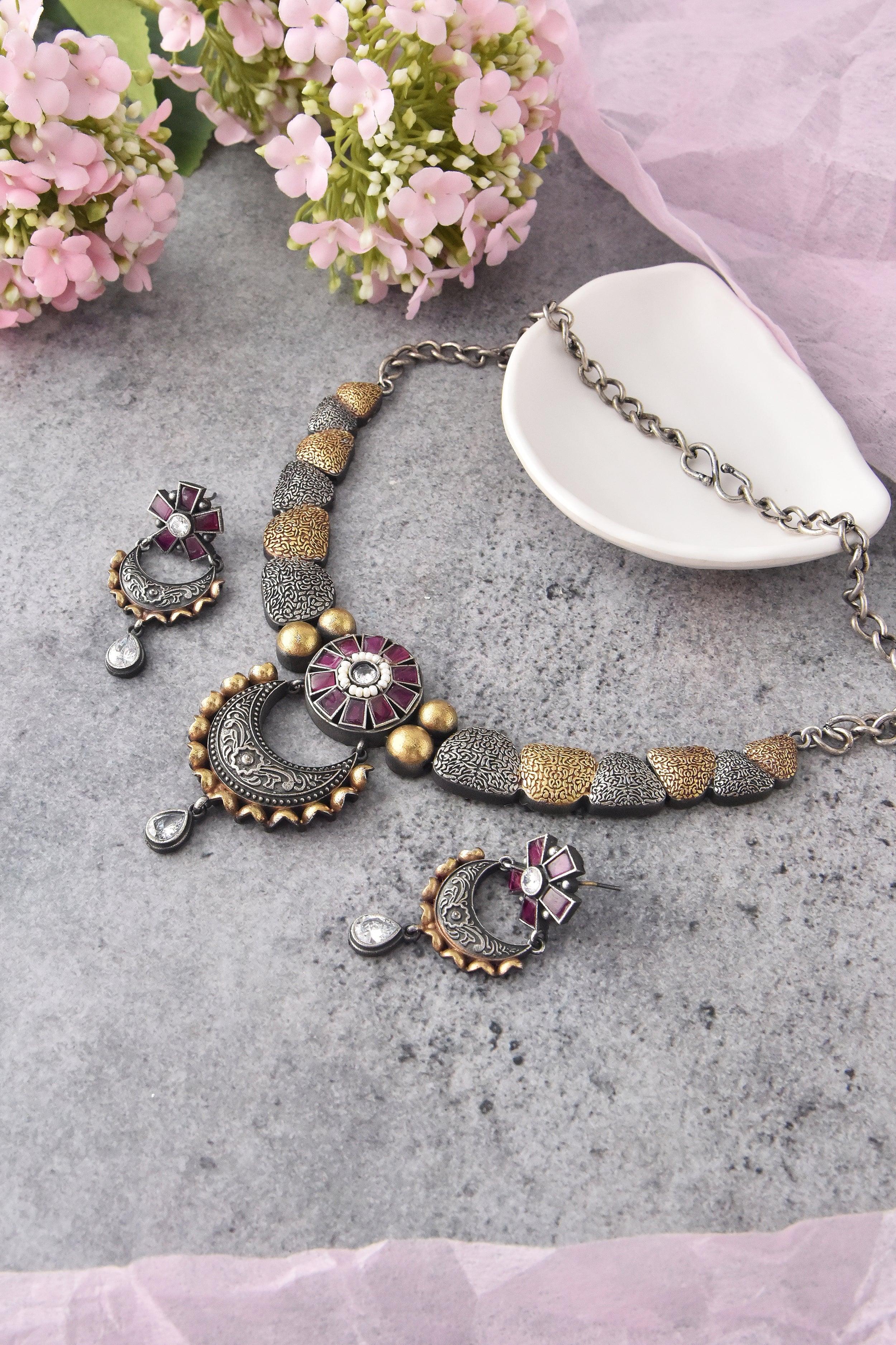 Amethyst Aura Rhodium Necklace Ensemble - Dyulokha