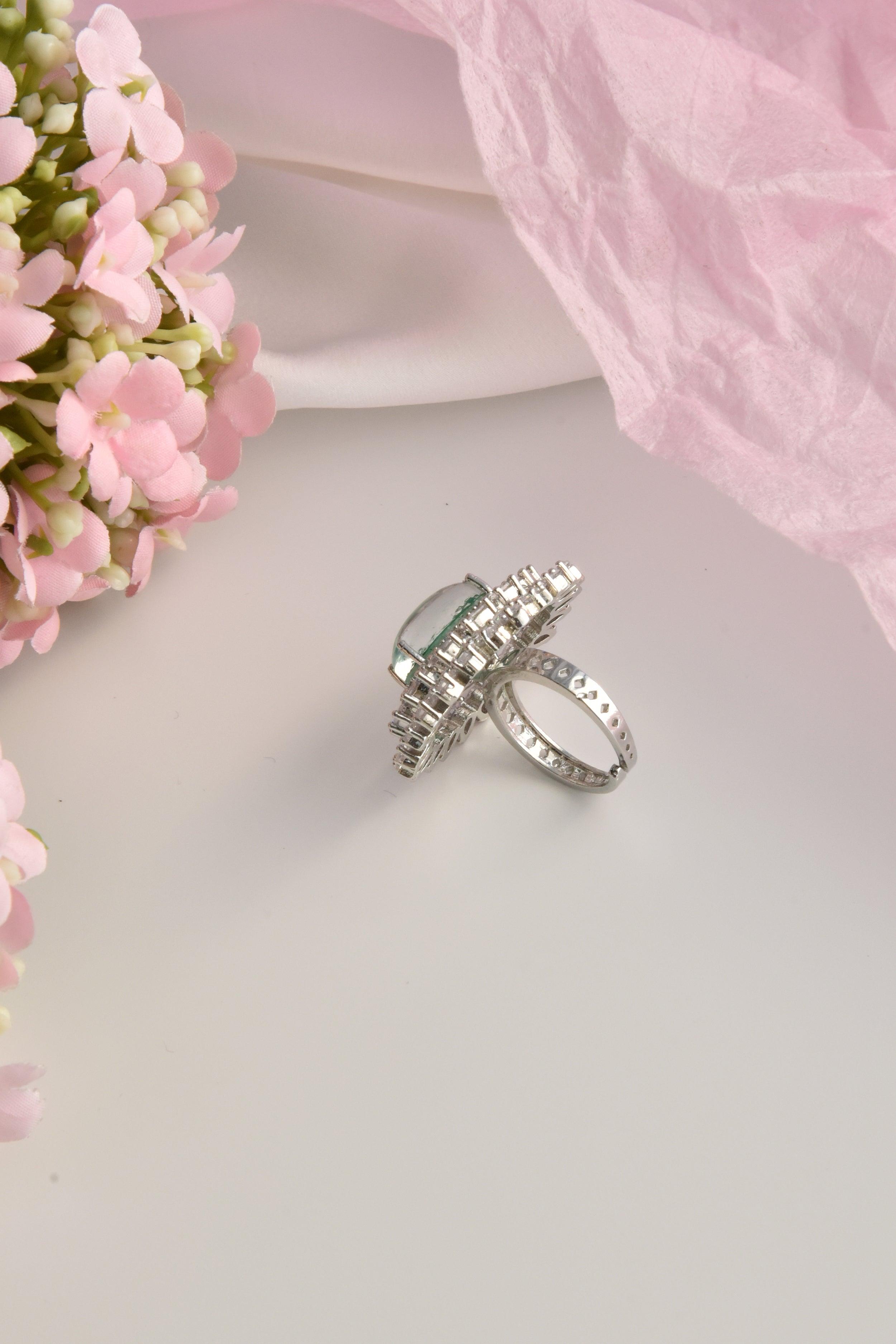 Emerald Mist Zirconia Ring - Dyulokha