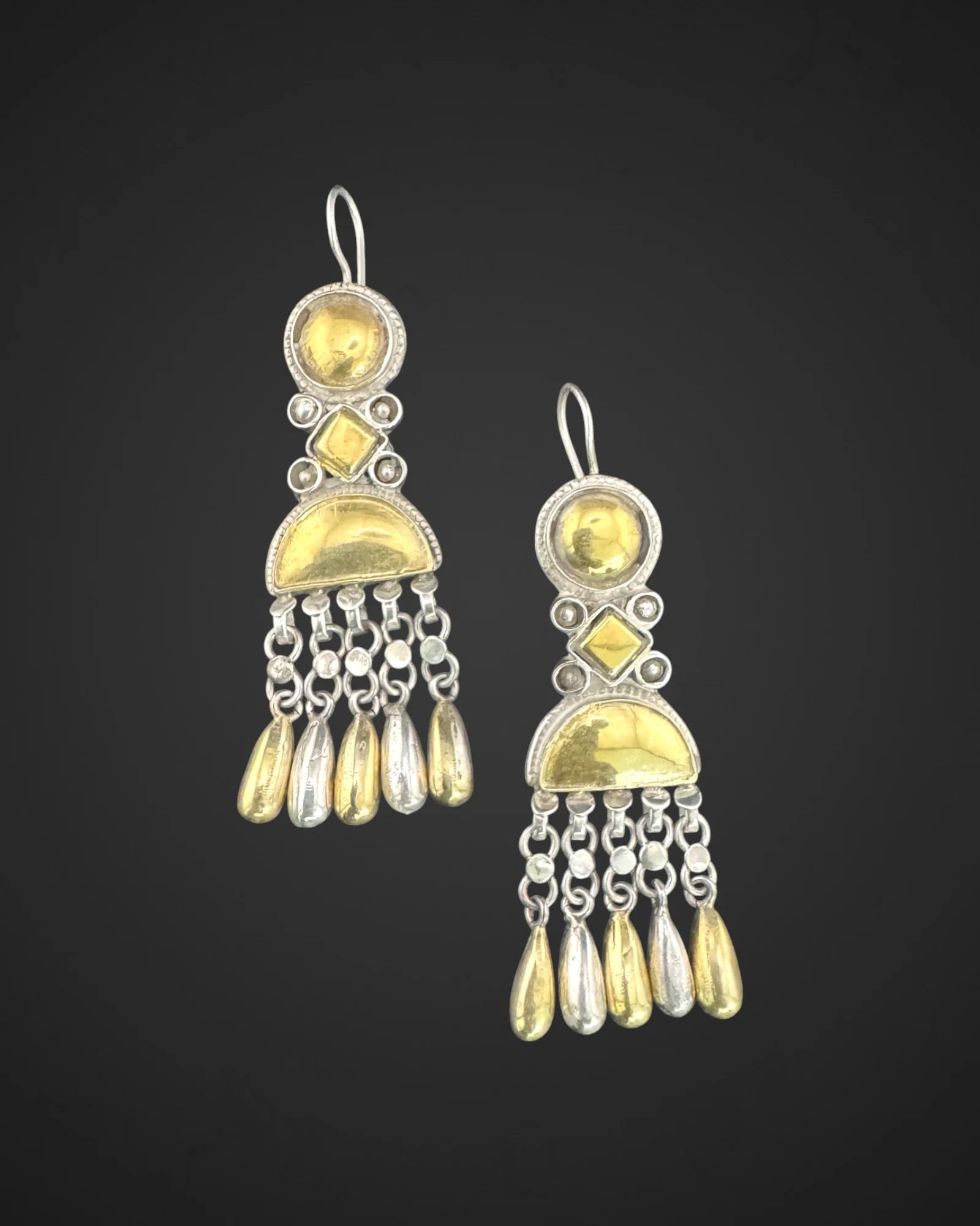 Dangles Of Dore