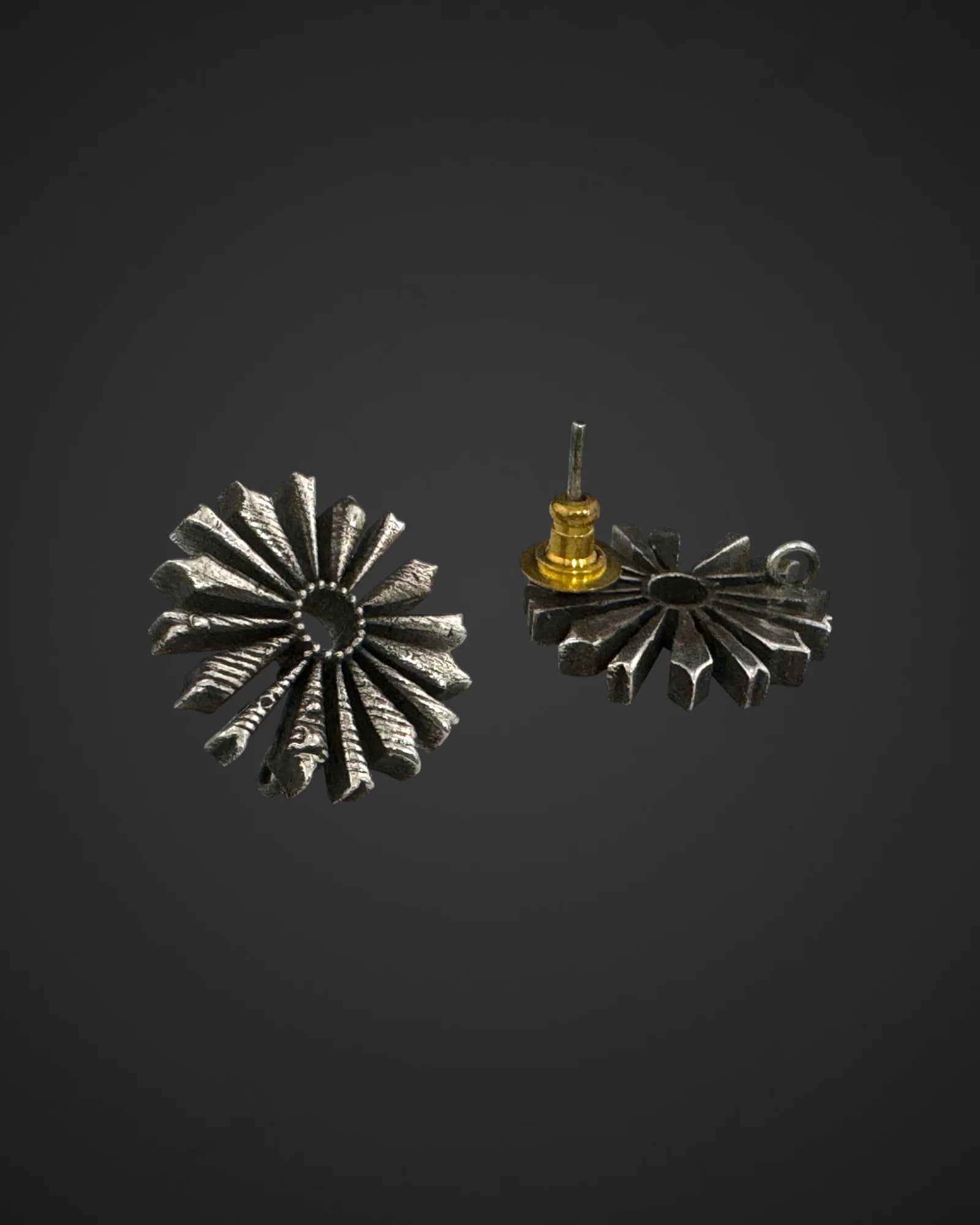 Silver Sophistiqué Studs