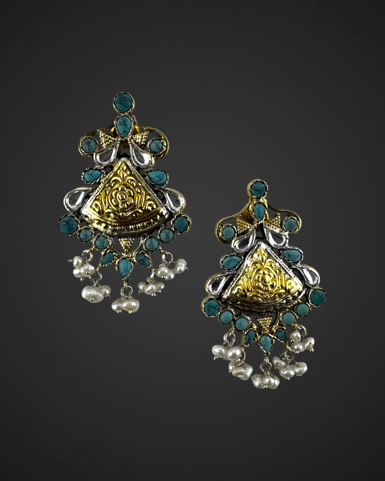 La Fleur Divine Studs