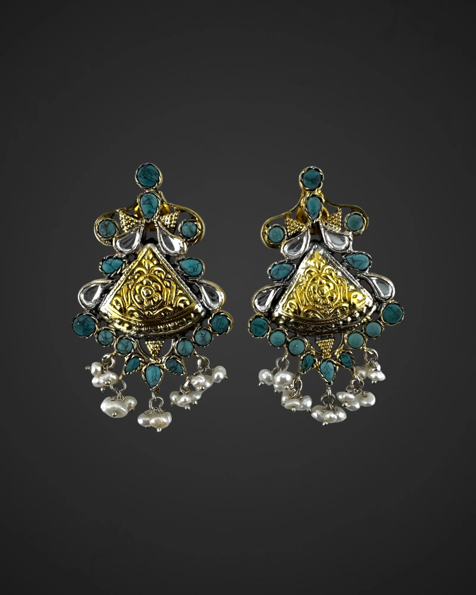 La Fleur Divine Studs