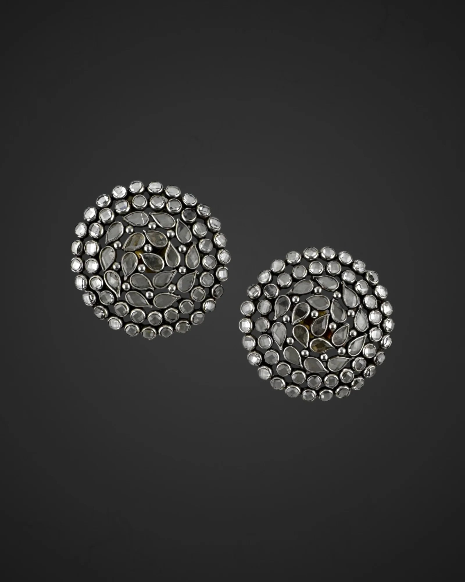 Sculpted Light Studs