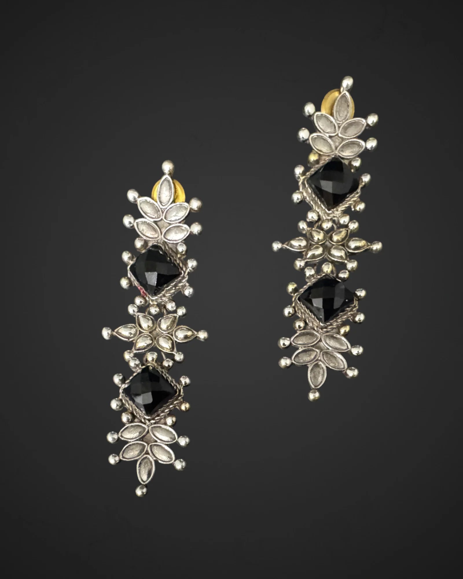 Sliver Onyx Danglers