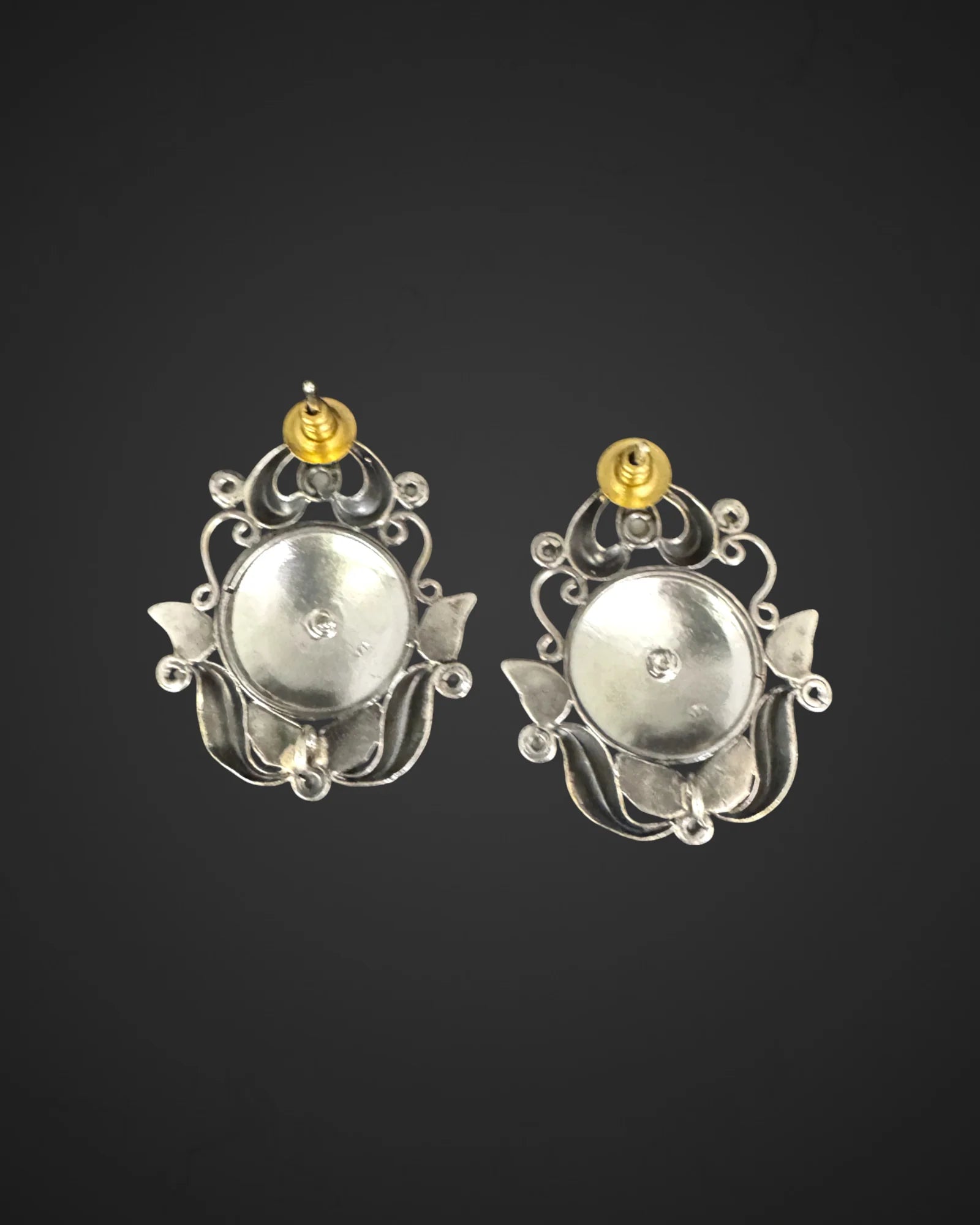 Pearl Polki Glow Studs