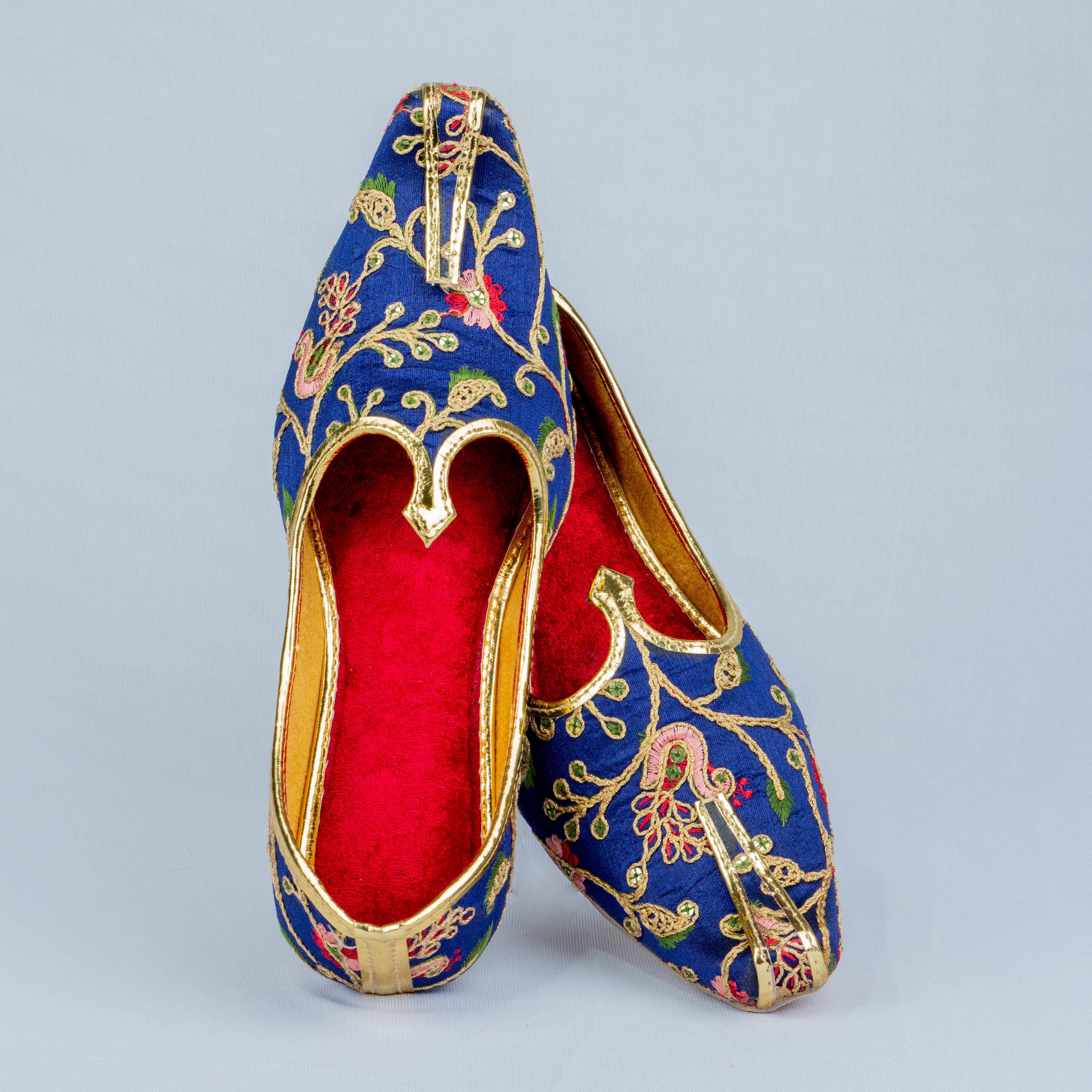 Two Tone Royal Blue Ethnic Mojari
