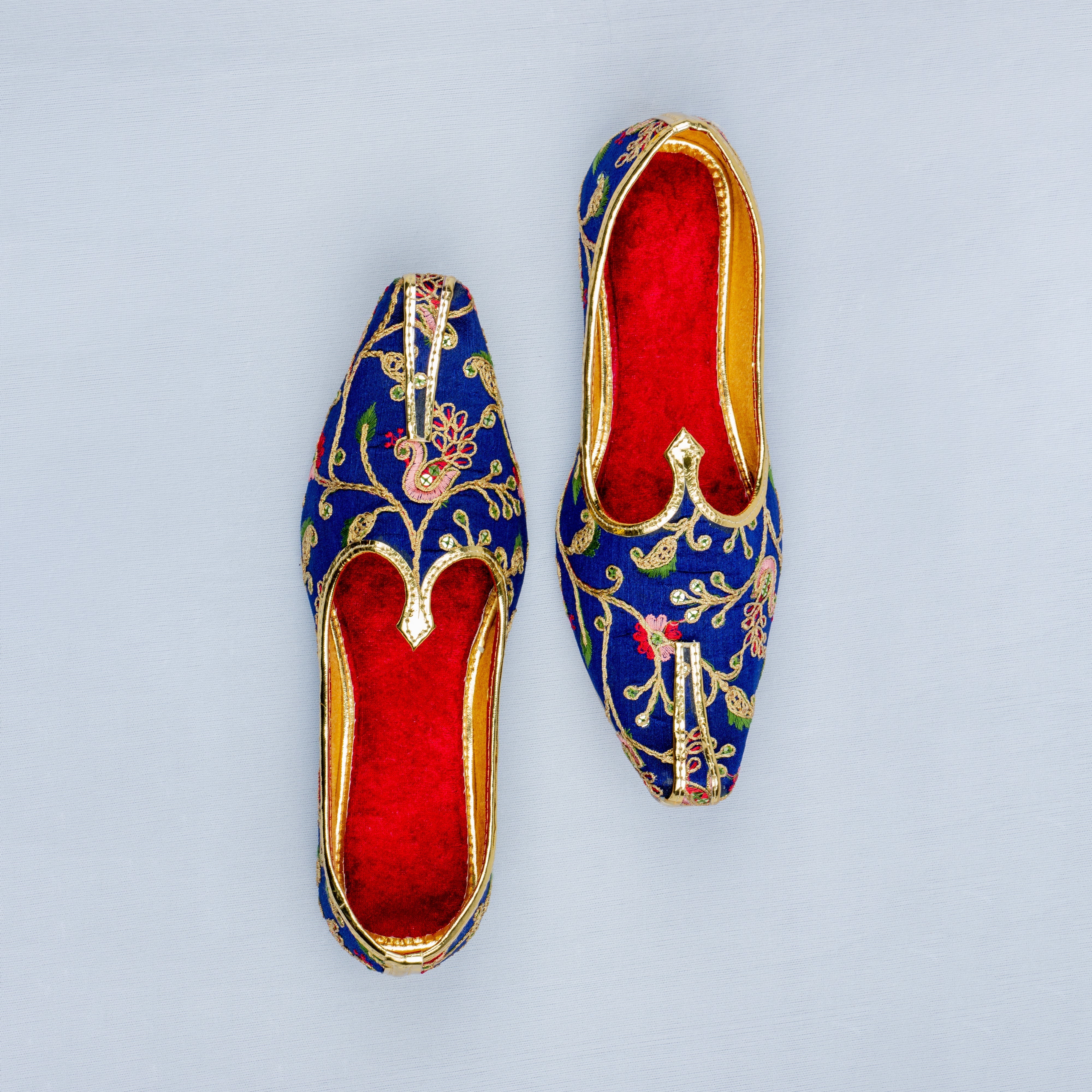 Two Tone Royal Blue Ethnic Mojari