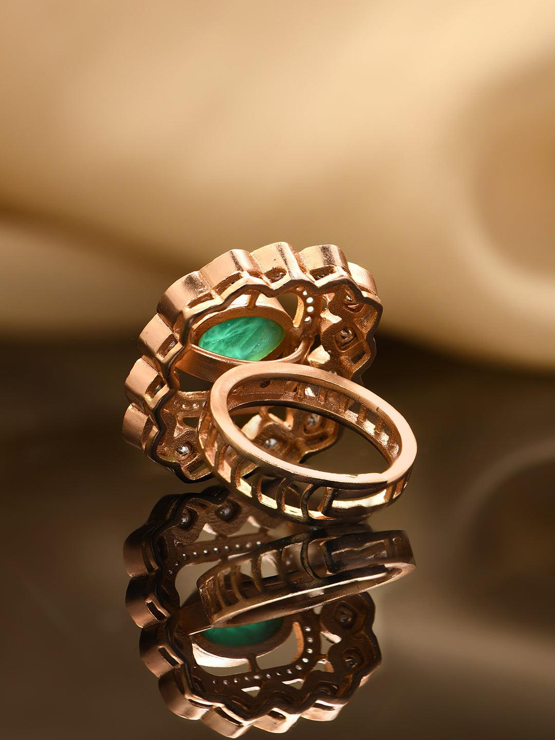 Radiant Emerald Glow Ring - Dyulokha