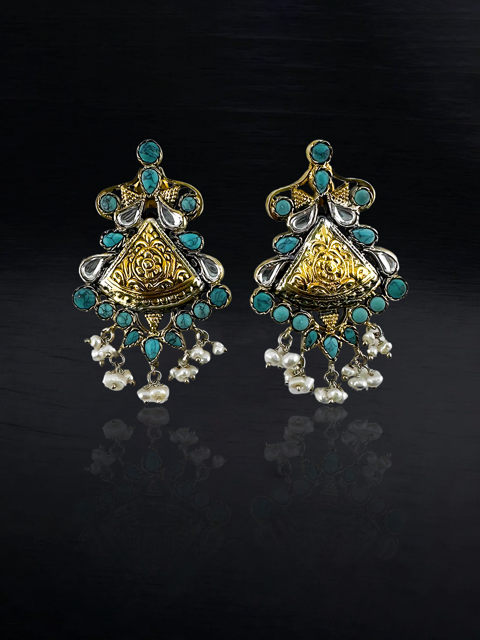 La Fleur Divine Studs