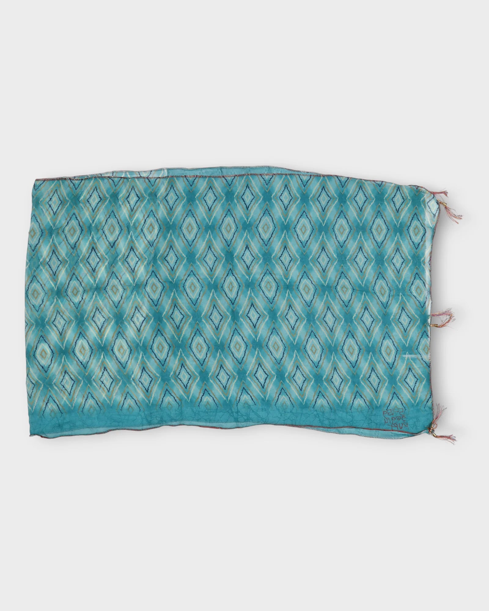 Diamond Pattern Wrap Scarf