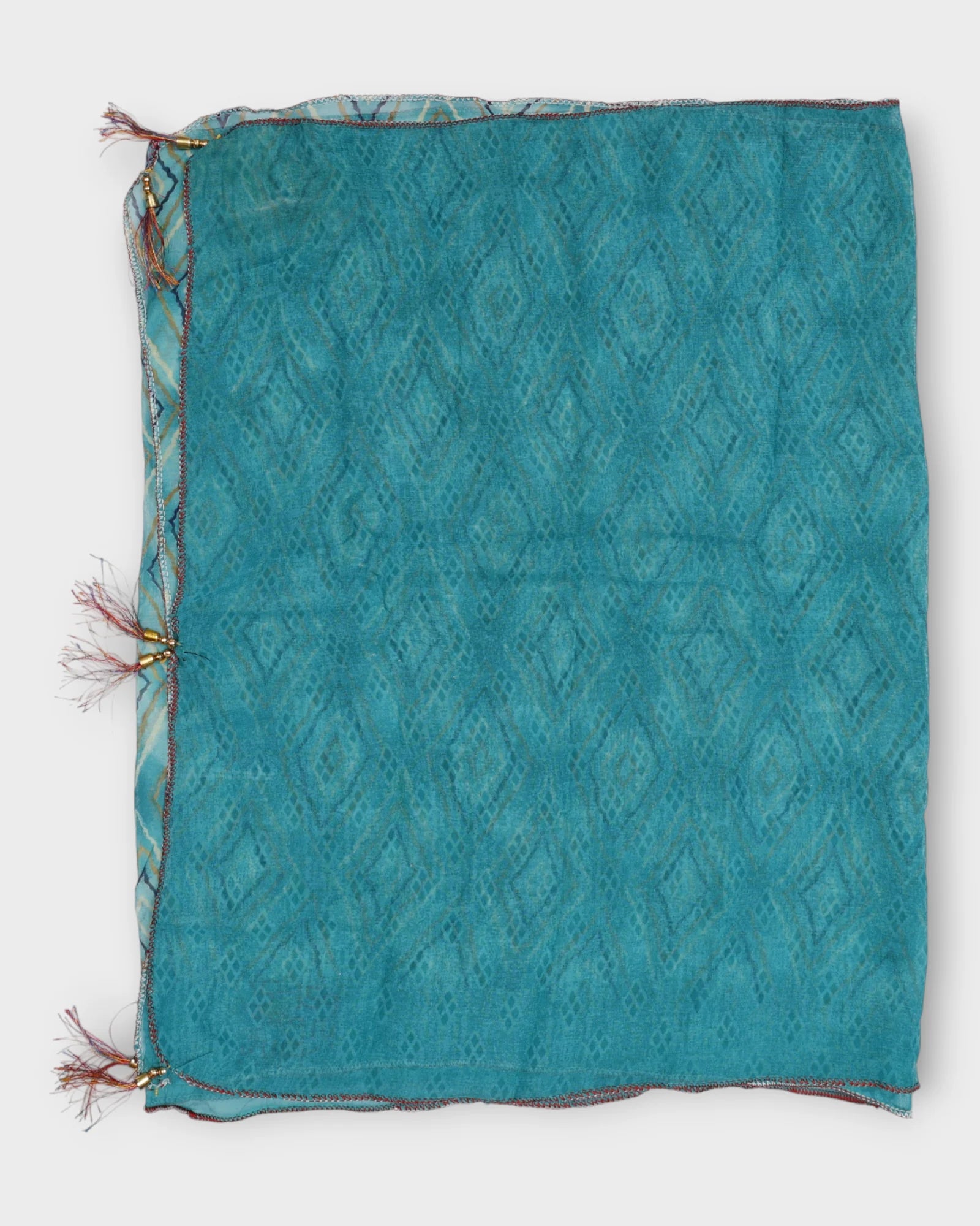 Diamond Pattern Wrap Scarf