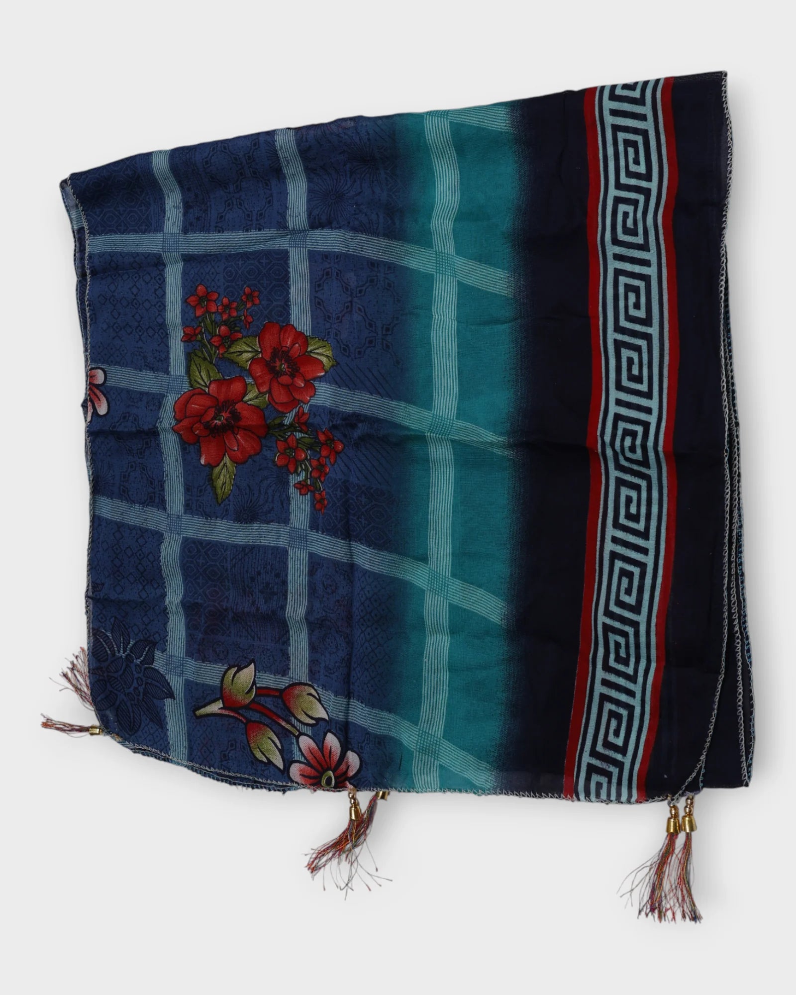 Fashionable Loop Vibrant Scarf