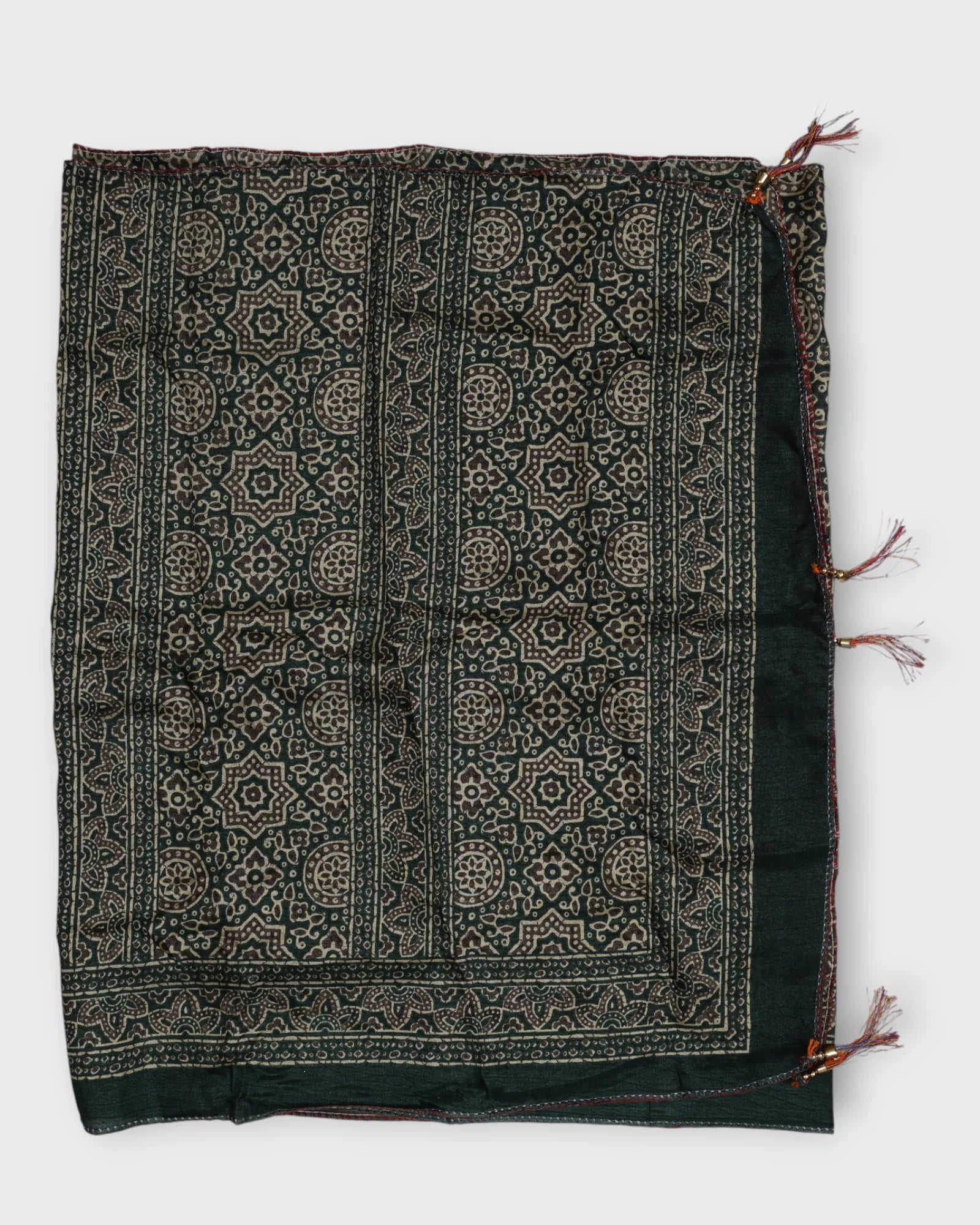 Essential Scarf for Every Outfit