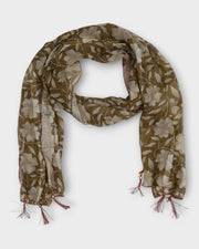 Elegant Floral Scarf for All Seasons