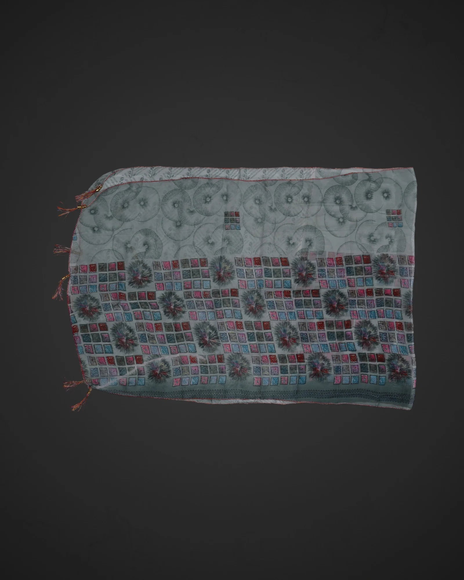 Stylish Geometric Print Scarf