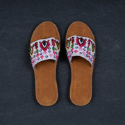 White Handcrafted Comfortable Ethnic Flats