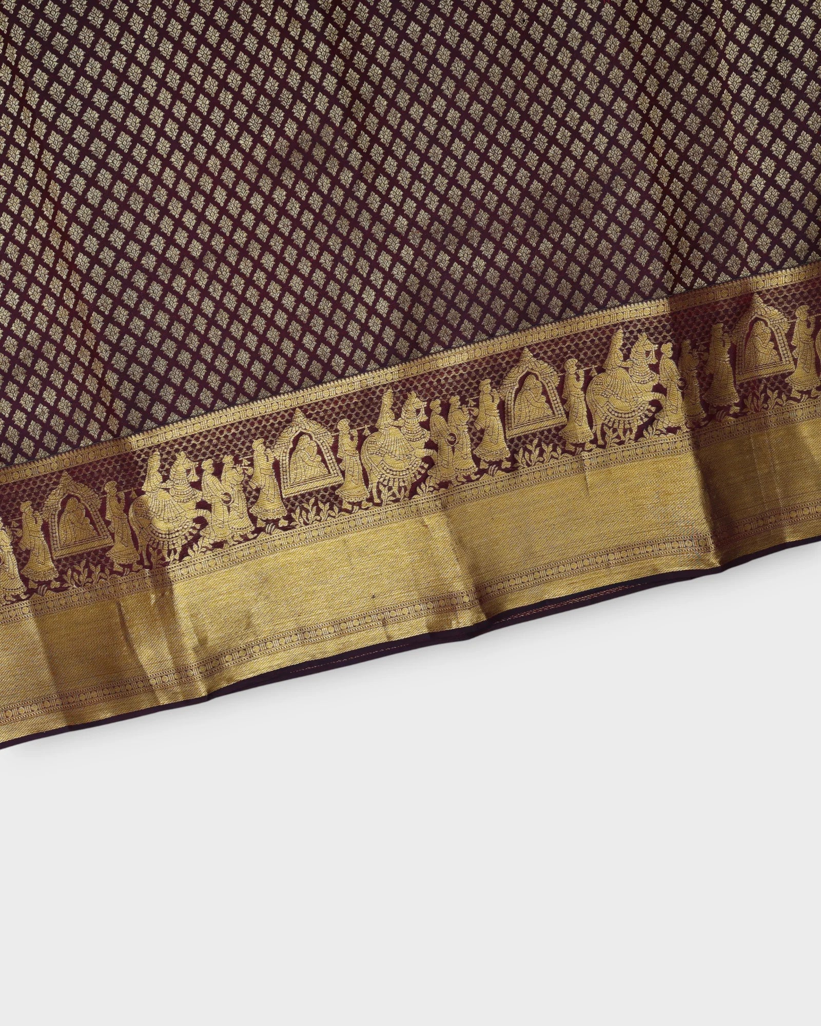 Maroon Pure Pattu Silk Saree With Border