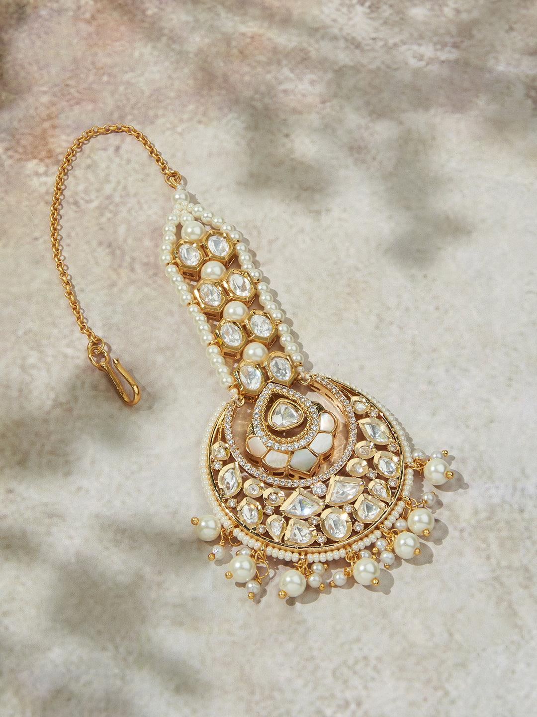 Glamorous Snowfall Maang Tikka - Dyulokha