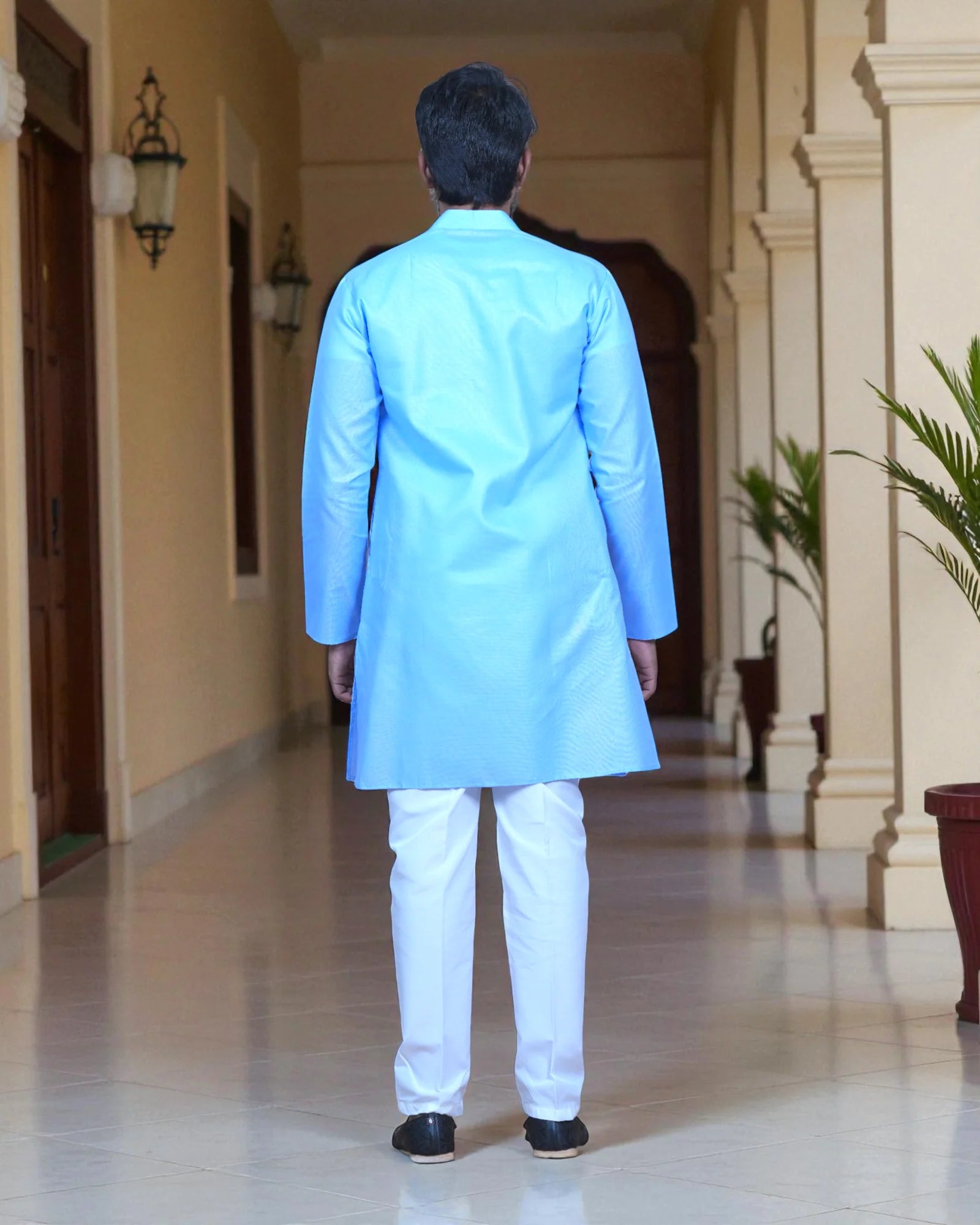 Lightweight Men's Kurta Fashion