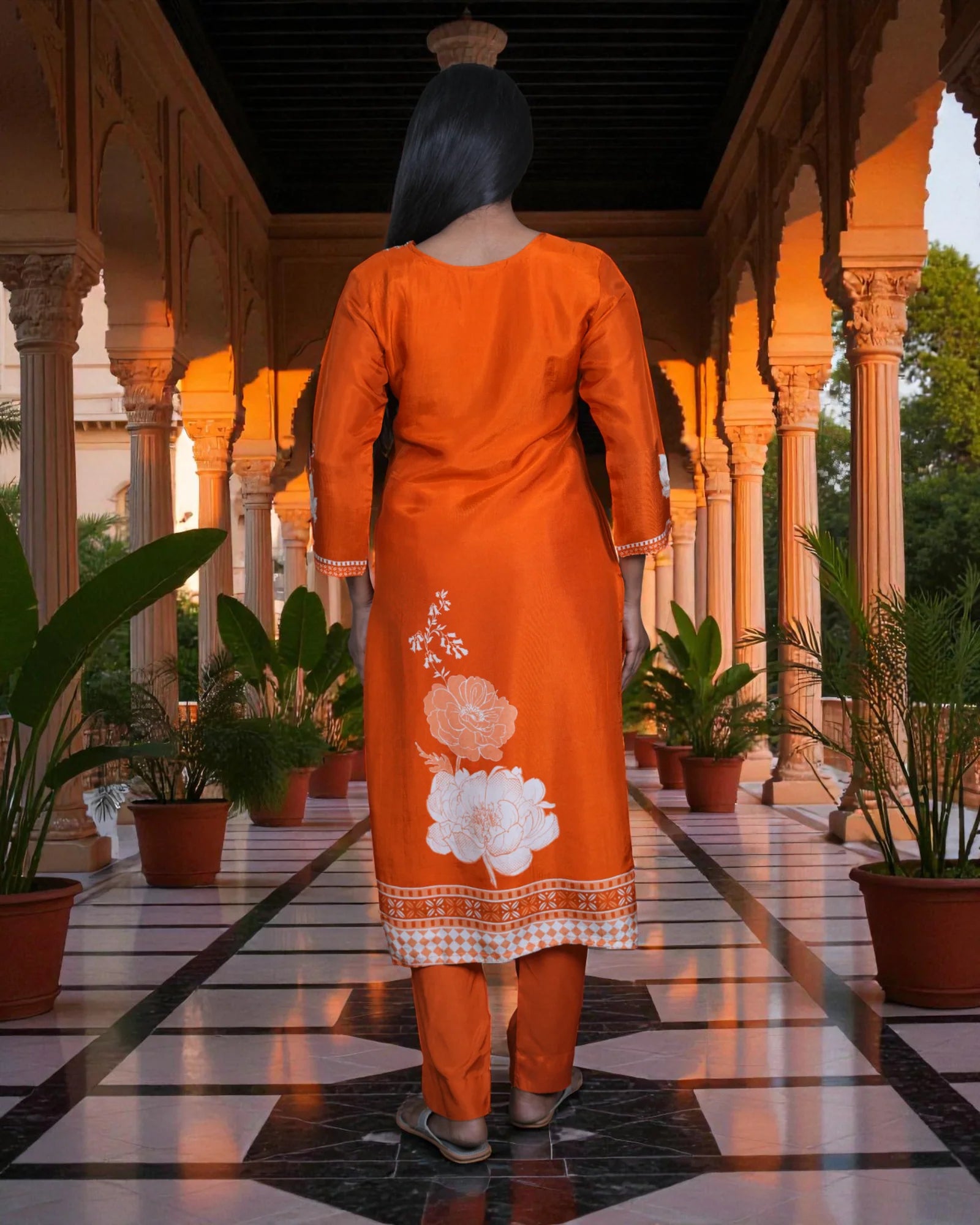 Floral Zardozi Embroidered Cotton Kurta Set