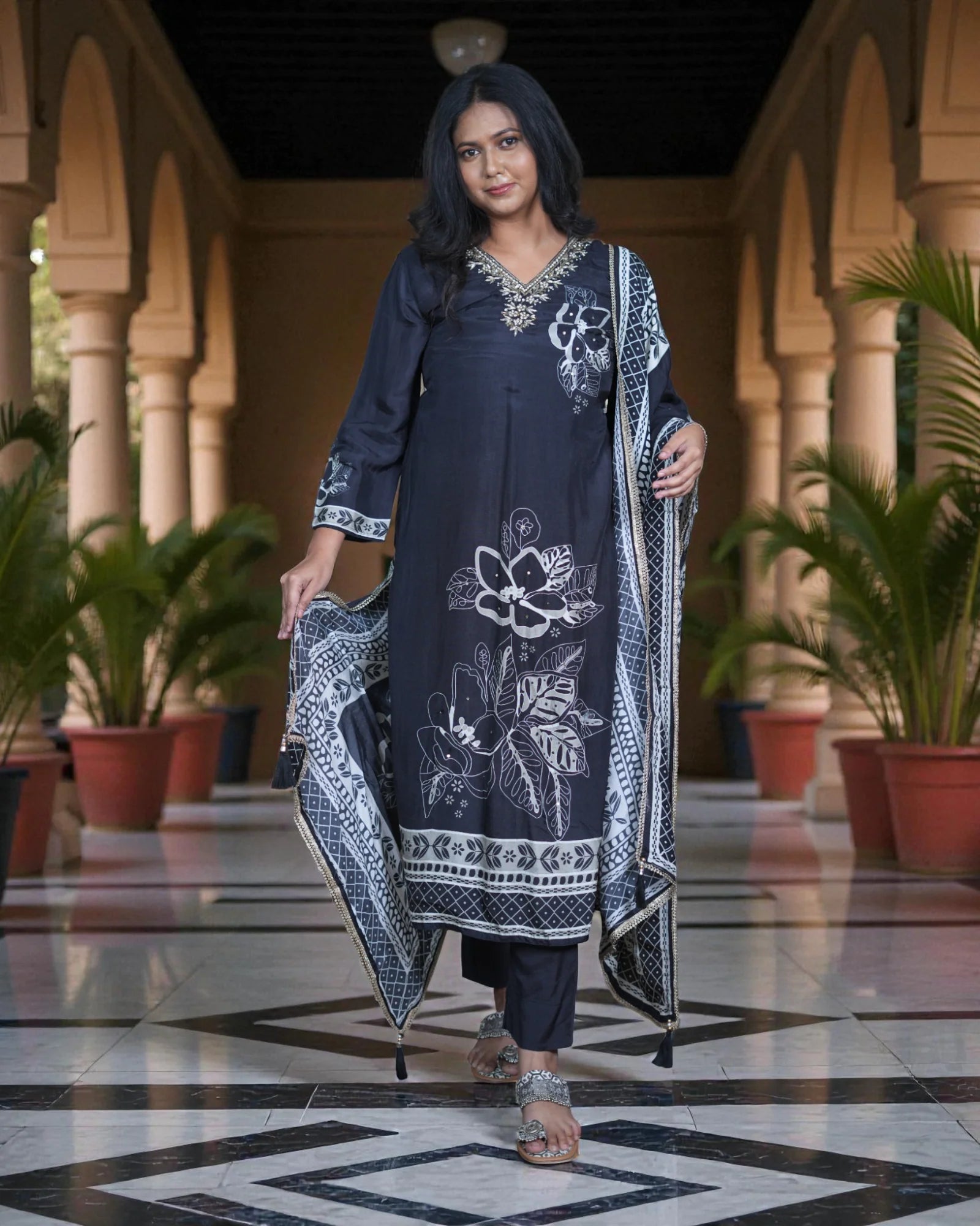 Floral Silk Zardozi Lace Kurta Set