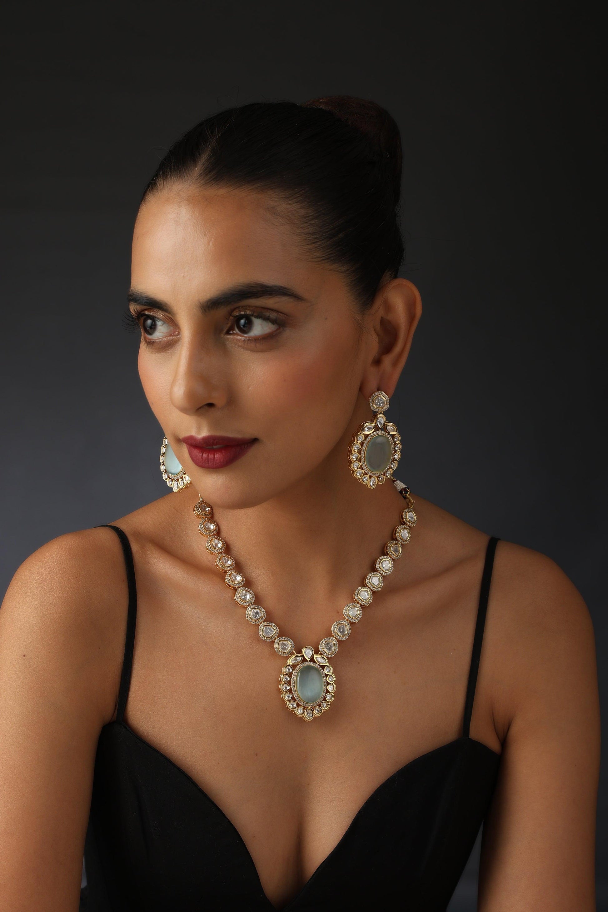 Minty Glamour Polki Necklace Set - Dyulokha