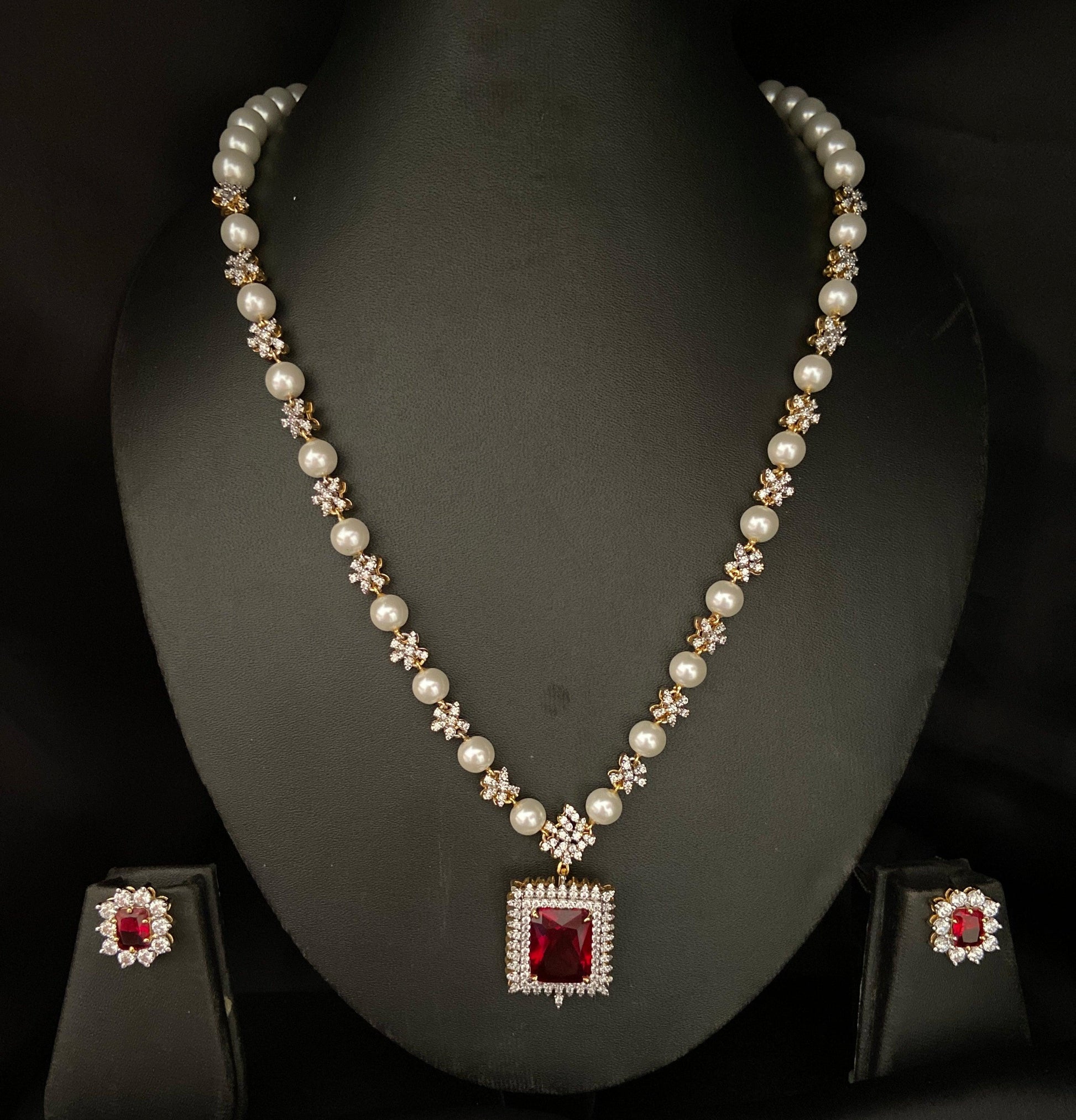Crimson Onyx Pearl Necklace Set - Dyulokha